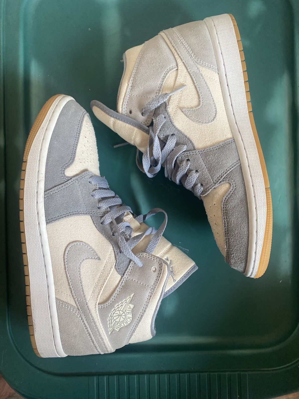 Jordan Brand × Nike Jordan 1 mid particle gray/ coconut milk Size US 9 / EU 42 - 1 Thumbnail