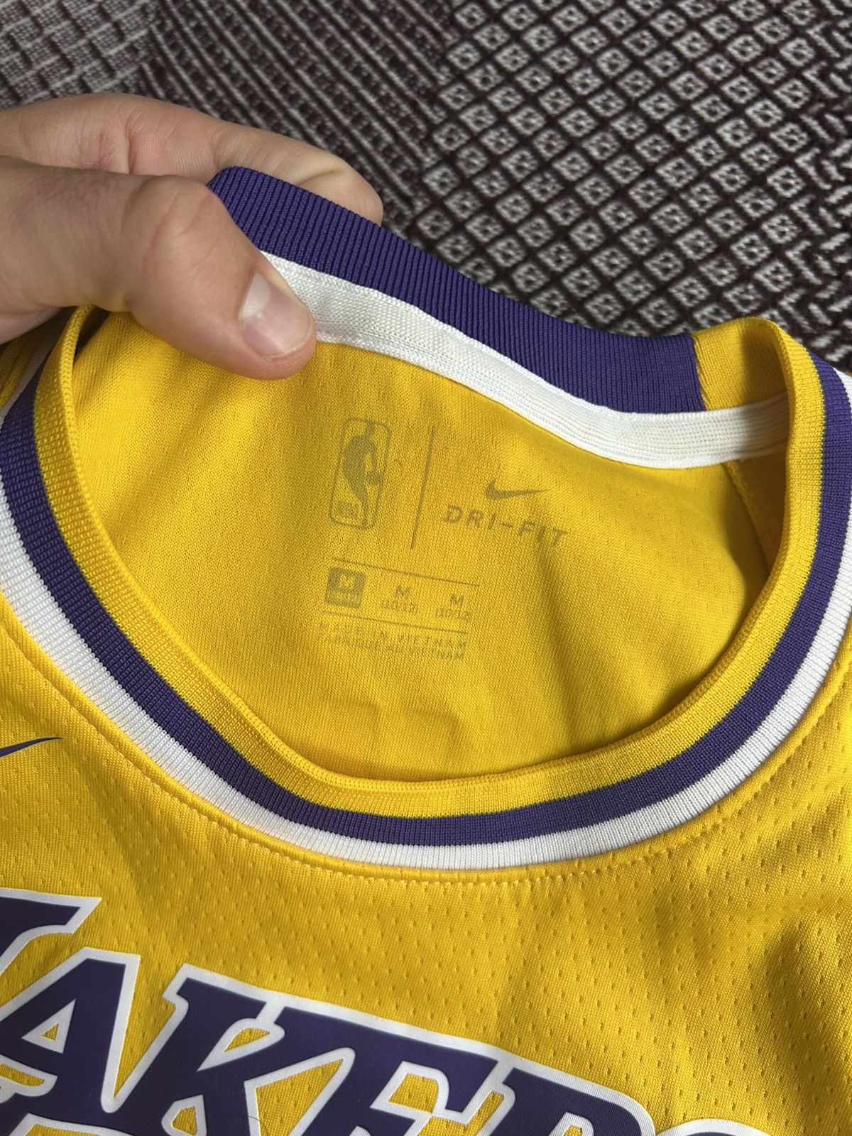 Nike Nike Lakers 6 James Women & Kids Jersey NBA 2021 Sportswear Size US XS / EU 42 / 0 - 5 Thumbnail