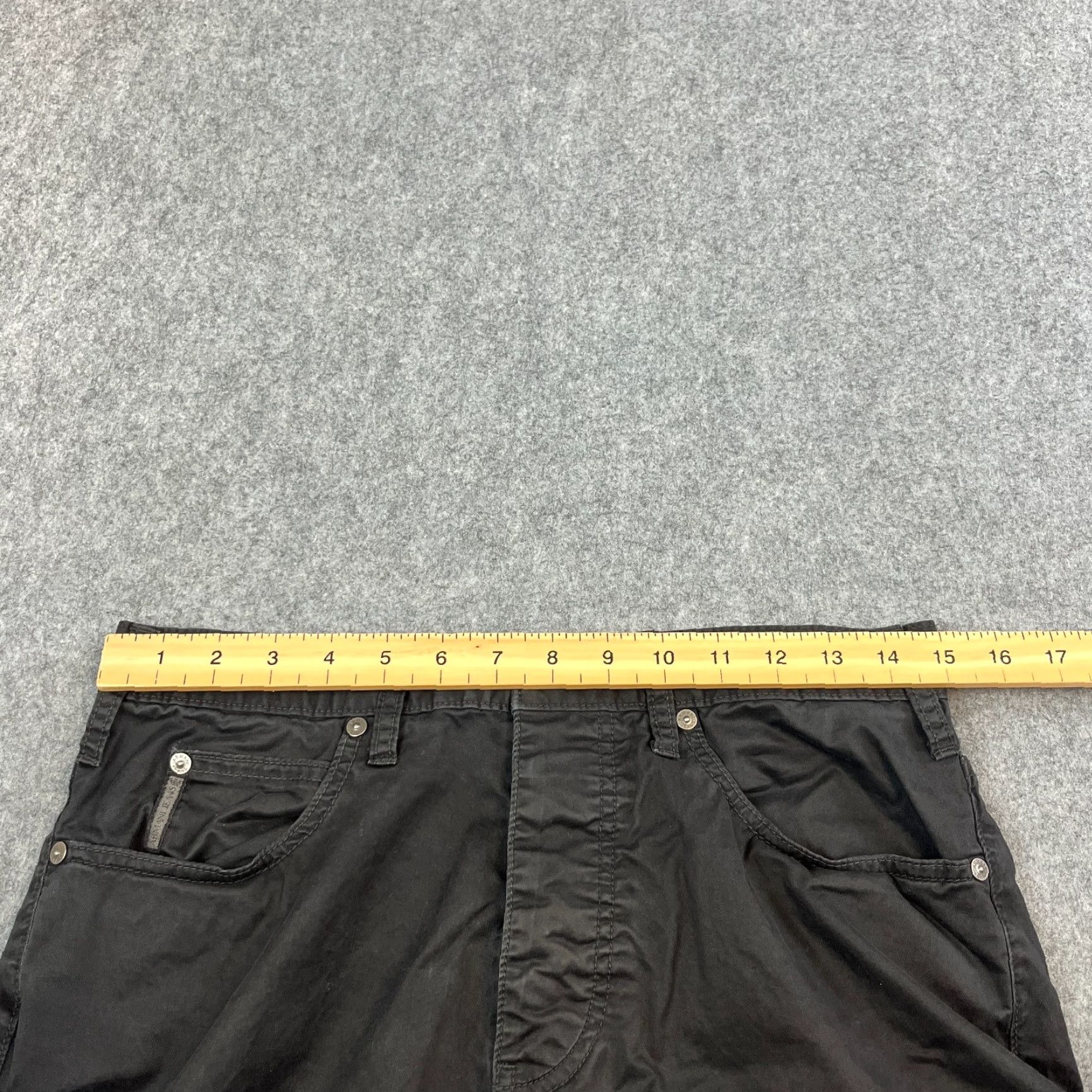 Vintage Armani Jeans Jeans Regular Straight 30 30 Dark Black Stretch Button Fly Mens Size US 30 / EU 46 - 6 Thumbnail