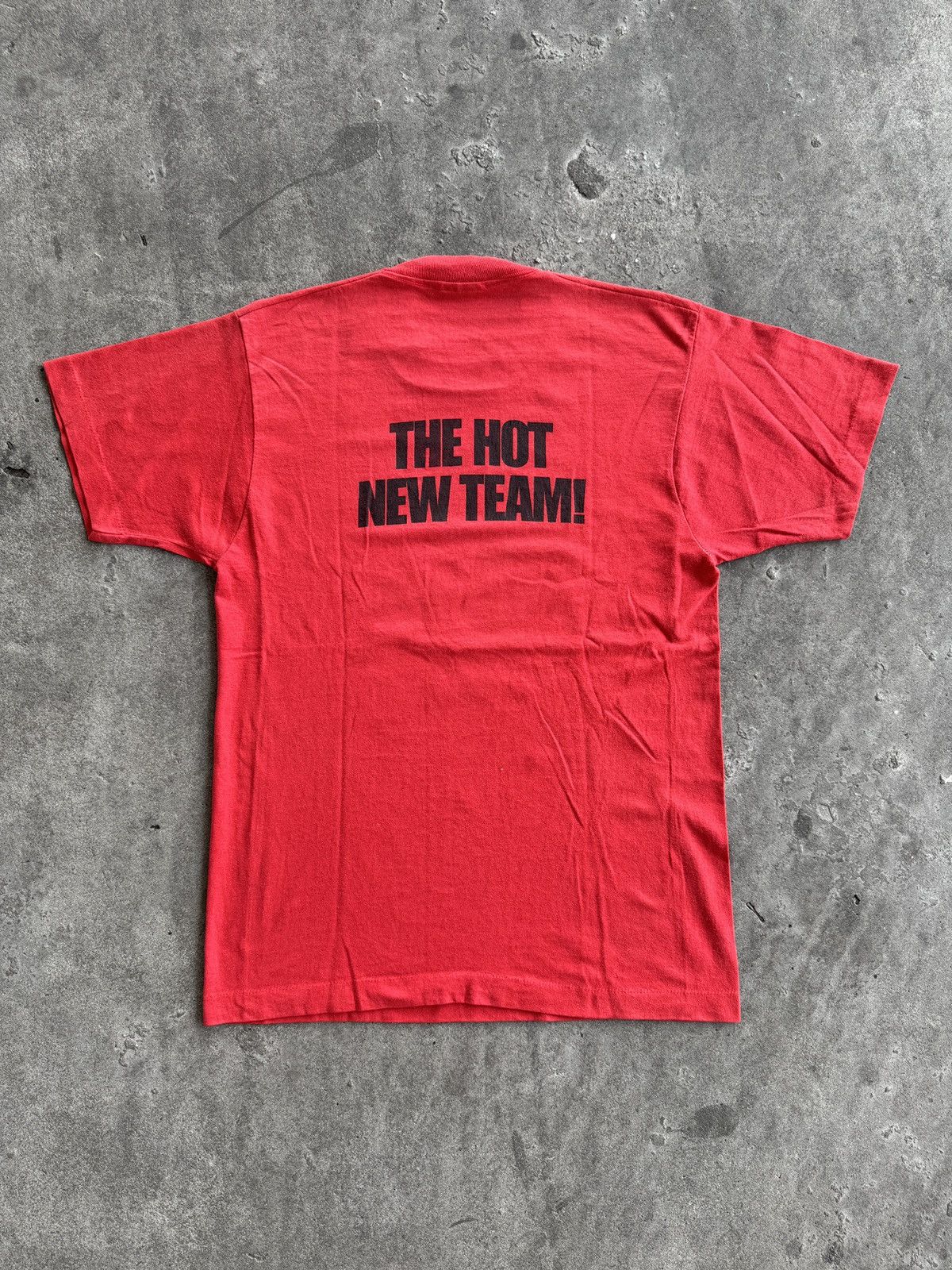 Vintage Vintage Slimjim Brand & Tabasco The Hot New Team Tshirt Size US L / EU 52-54 / 3 - 8 Thumbnail