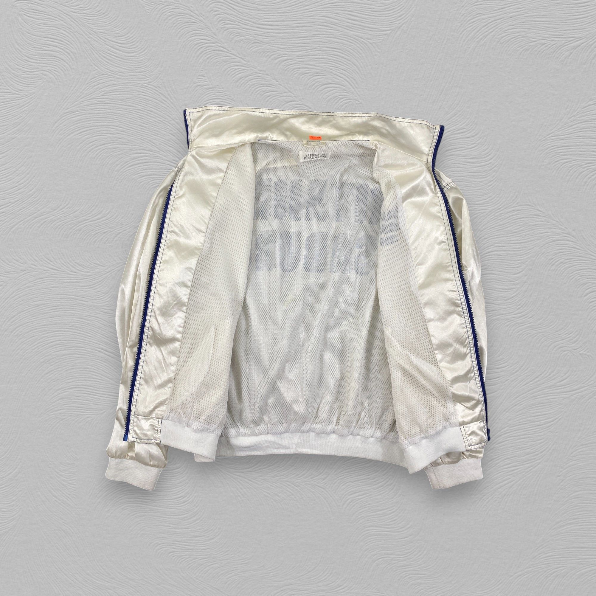 Japanese Brand Vintage Saburo Kitajama Satin Jacket -J049 Size US L / EU 52-54 / 3 - 3 Thumbnail