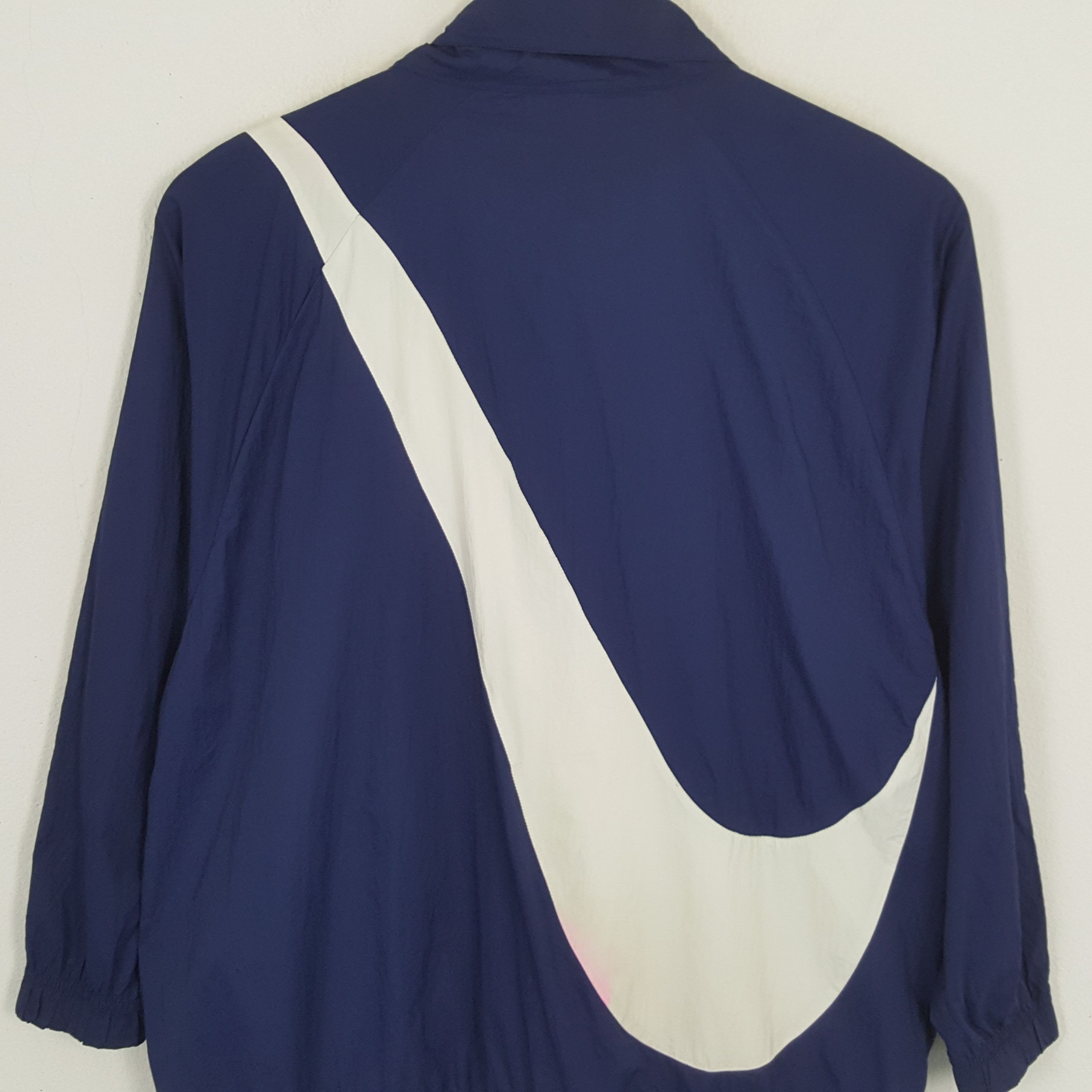 Nike × Vintage NIKE Big Logo Design Sportswear Style Windbreaker Jacket Size US XL / EU 56 / 4 - 3 Thumbnail