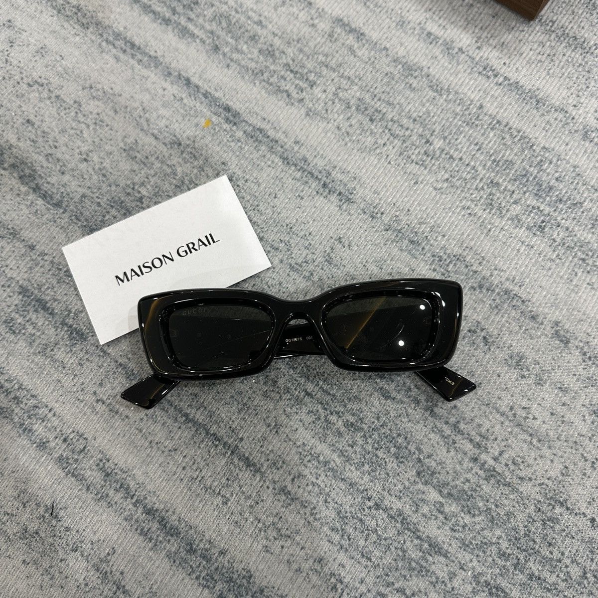 Gucci GUCCI GG1827S 001 SUNGLASSES Size ONE SIZE - 2 Thumbnail