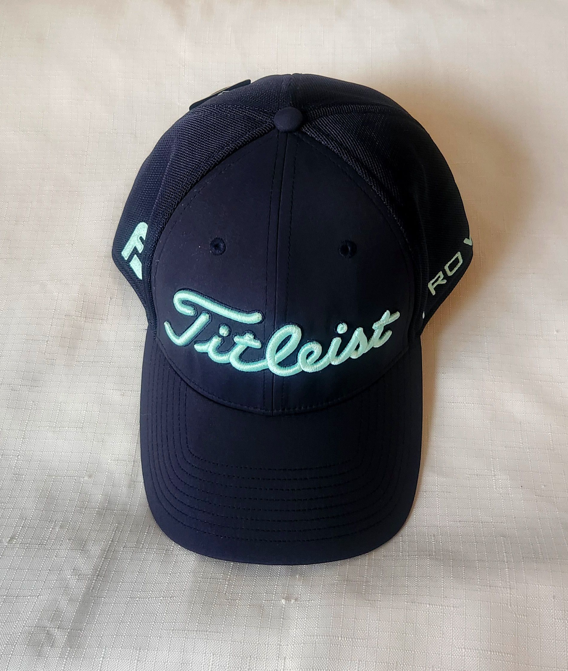 Titleist Titleist Tour Performance Golf Hat FJ Pro V1 Fitted M/L Size ONE SIZE - 1 Thumbnail