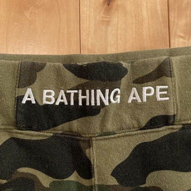 Bape BAPE Sweat shorts 1st camo green a bathing ape ★size S Size US 30 / EU 46 - 2 Thumbnail