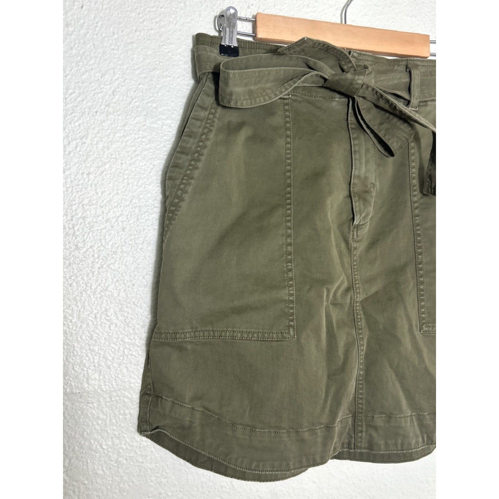 Gap Gap Skirt Women 6 Hi Rise Utility Olive Belted Cotton Elastane Zip Knee Length Skater Mens??? Size 28" / US 6 / IT 42 - 2 Thumbnail