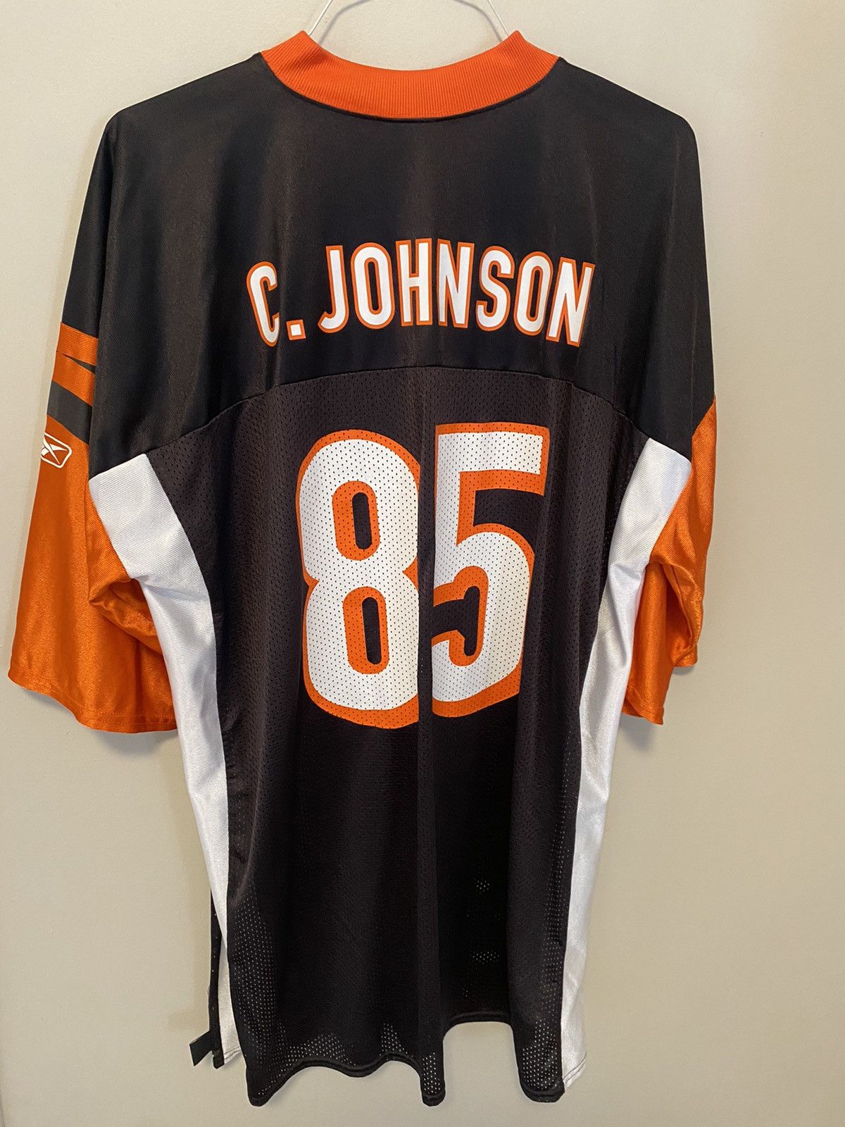 NFL Vintage NFL Ochocinco Authentic Cincinnati Bengals Jersey Size US XXL / EU 58 / 5 - 11 Thumbnail