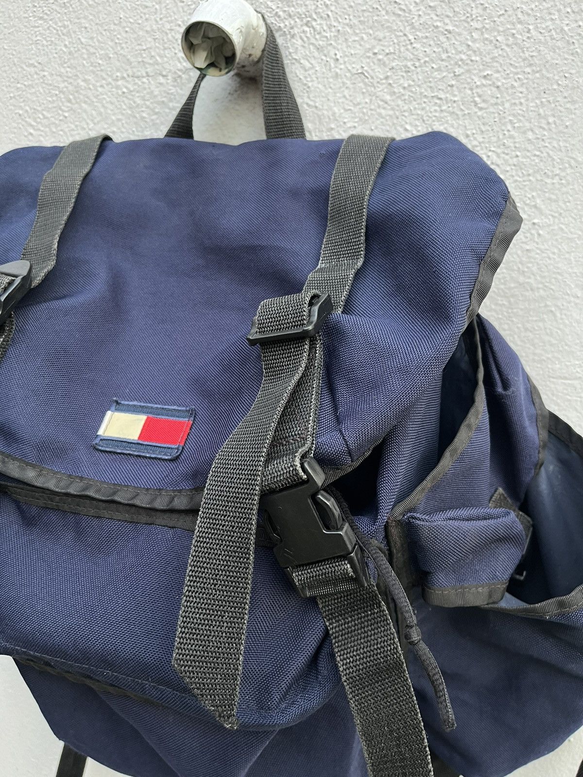 Tommy Hilfiger × Vintage RARE VINTAGE 90S TOMMY HILFIGHER BACKPACK Size ONE SIZE - 3 Thumbnail