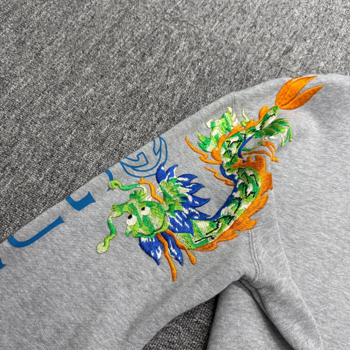 Gucci Gucci Embroidered Dragon Hoodie Size S Size US S / EU 44-46 / 1 - 6 Thumbnail