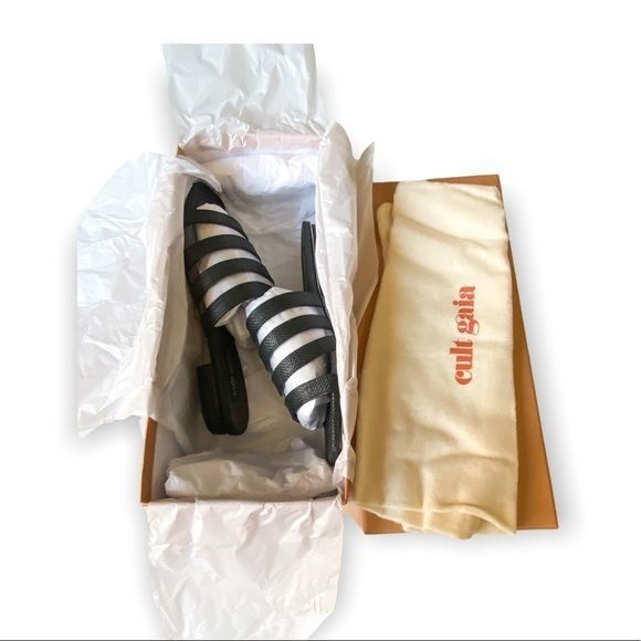 Cult Gaia New in Box, Cult Gaia Sarelle Flat Sandals, Black, Size 37EU Size US 7 / IT 37 - 10 Thumbnail