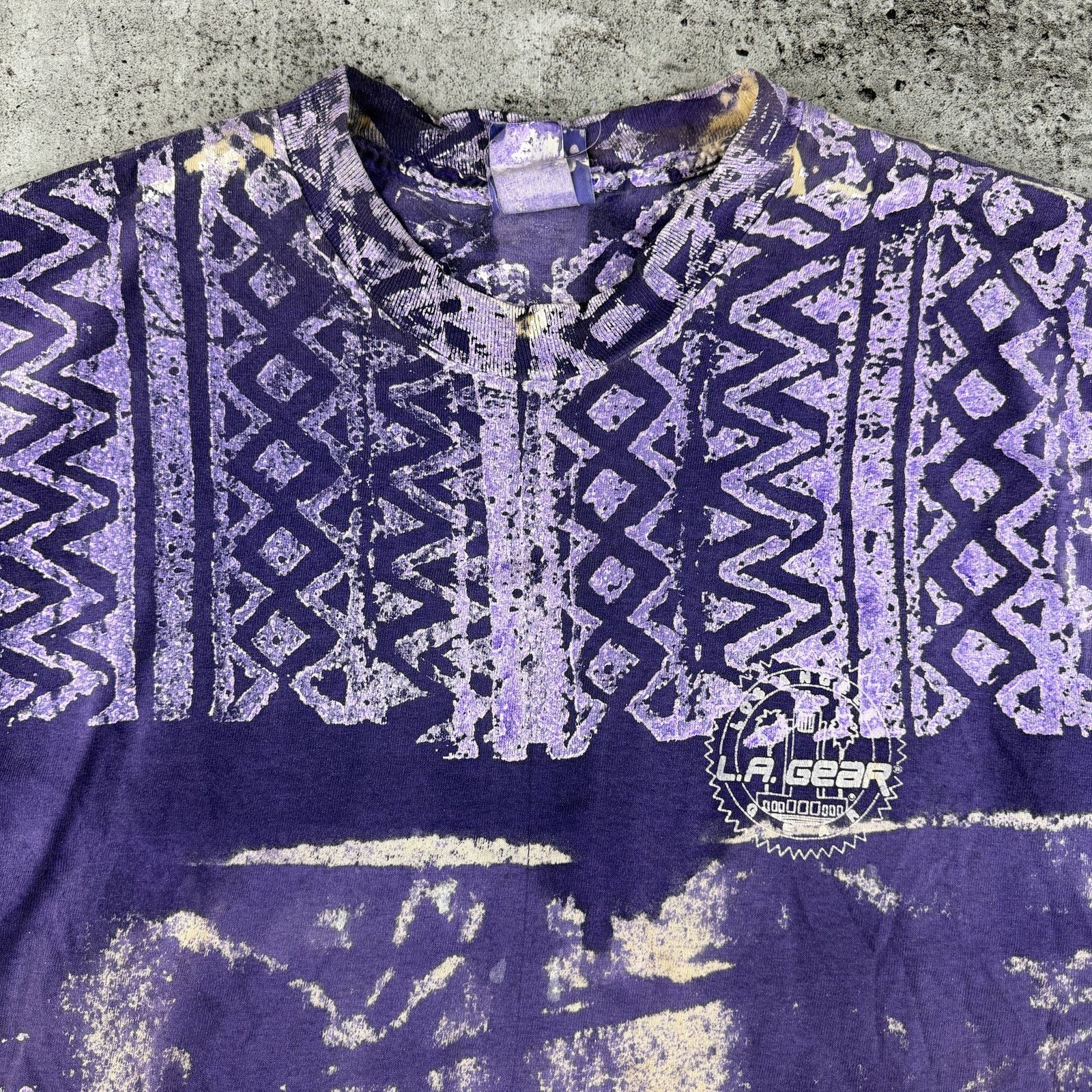La Gear LA Gear All Over Print T Shirt Size XL 22x32 Size US XL / EU 56 / 4 - 5 Thumbnail