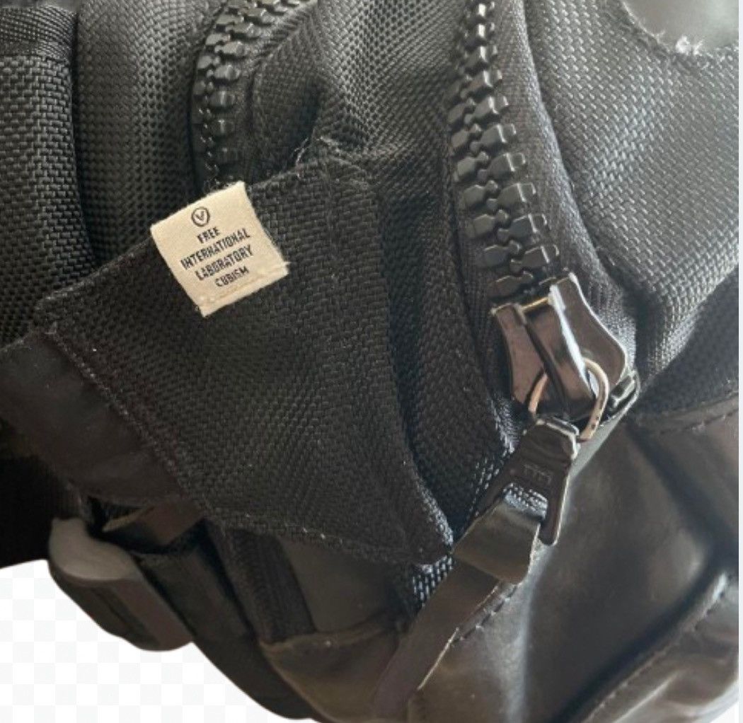 Visvim Authentic VISVIM BALLISTIC LUMBAR 8L VEGGIE BLACK Size ONE SIZE - 10 Thumbnail