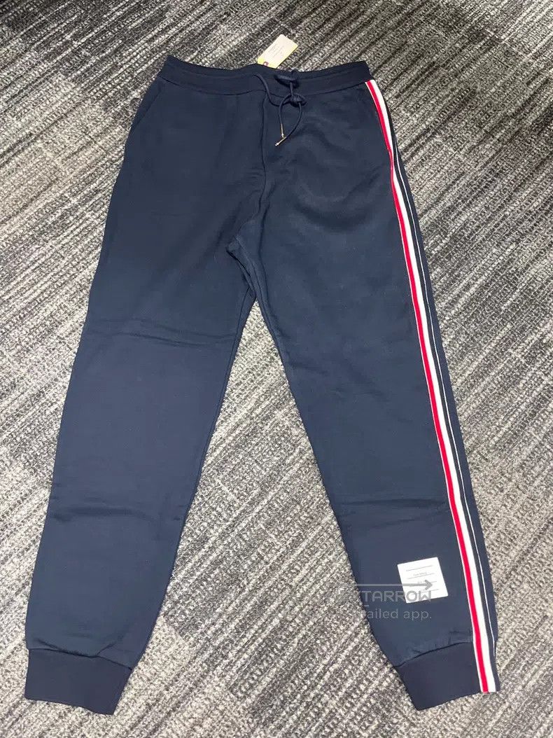 Thom Browne Thom Browne size 4 Side-Striped Sports Sweatpants Size US 32 / EU 48 - 3 Thumbnail