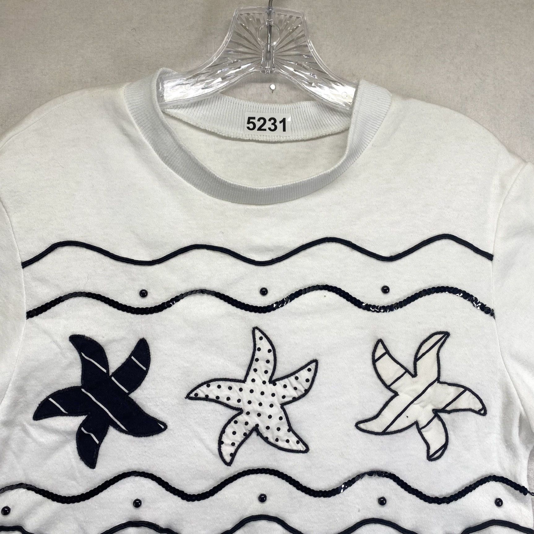 Teva VINTAGE Eva T-Shirt Woman’s Starfish White Embroidered Rhinestone Short Sleeve Crew Neck Small Size S / US 4 / IT 40 - 4 Thumbnail