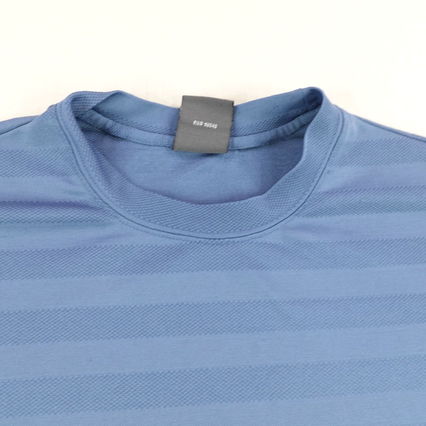 Oakley VINTAGE Oakley Shirt Mens Large Blue Stripes Software Performance Flex Y2K ^ Size US L / EU 52-54 / 3 - 2 Thumbnail