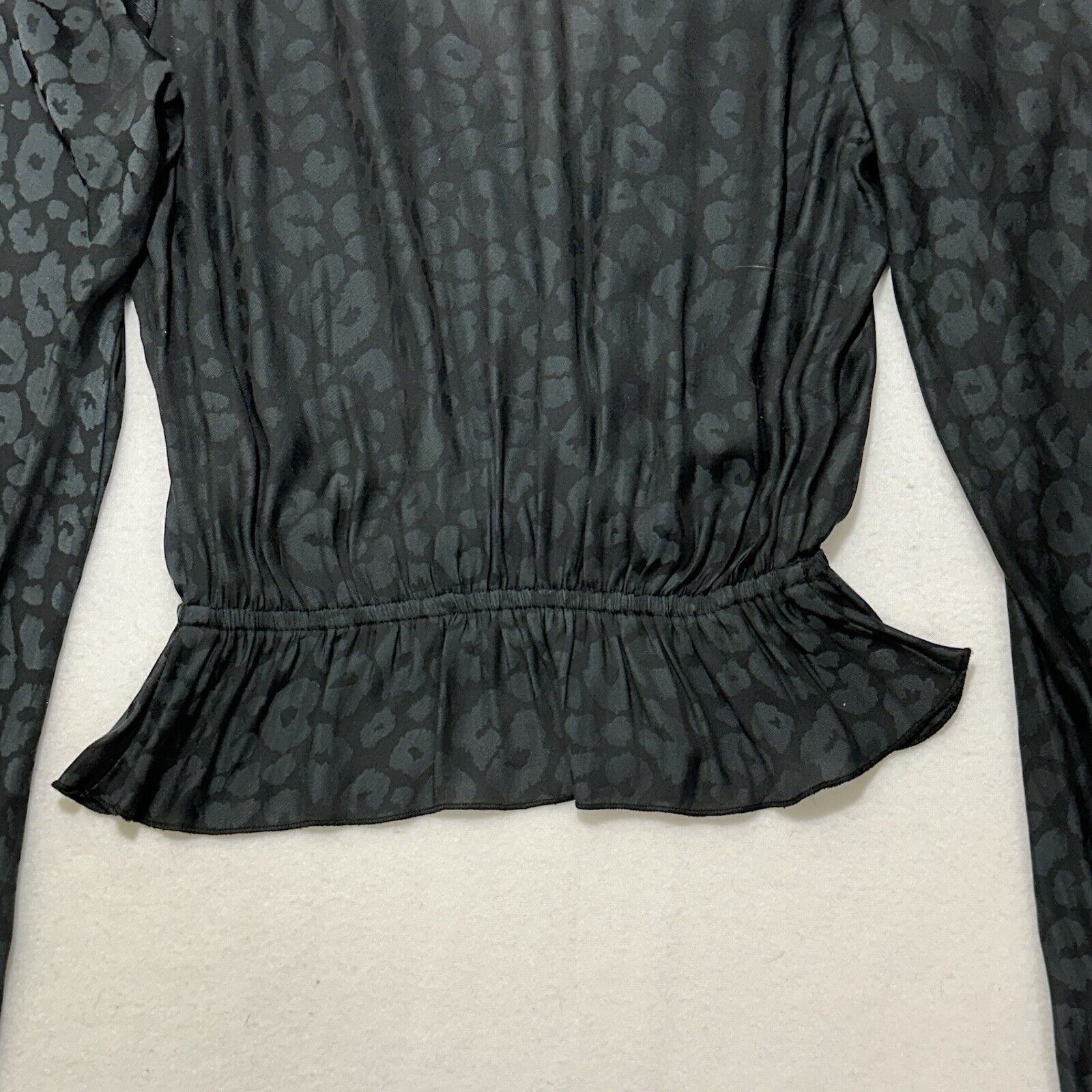 Show Me Your MuMu Show Me Your Mumu XS Black Leopard Richie Flare Sleeve Top Size XS / US 0-2 / IT 36-38 - 13 Thumbnail