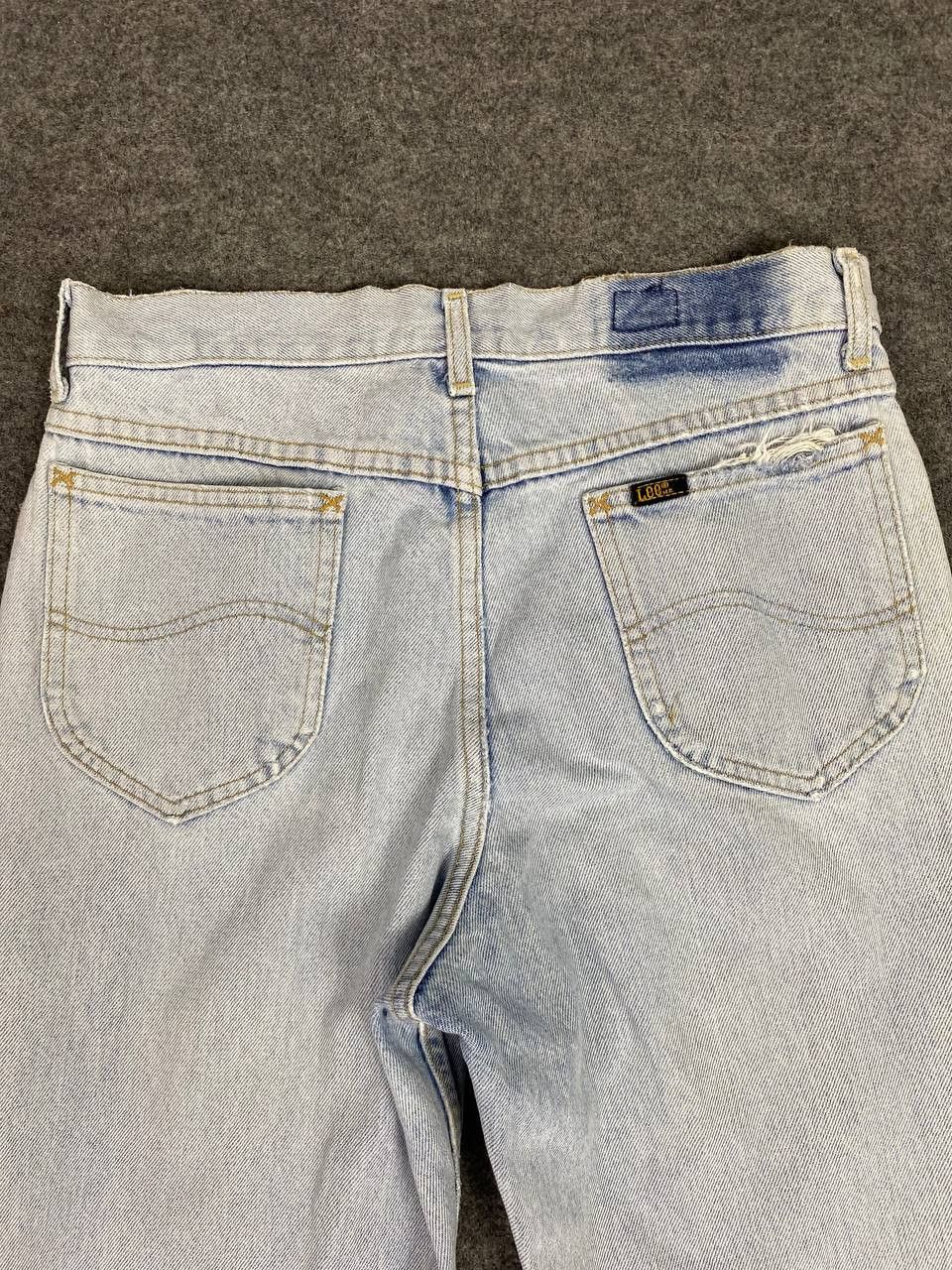 Lee vintage 80s lee lightwash distressed denim made in usa Size US 31 - 3 Thumbnail