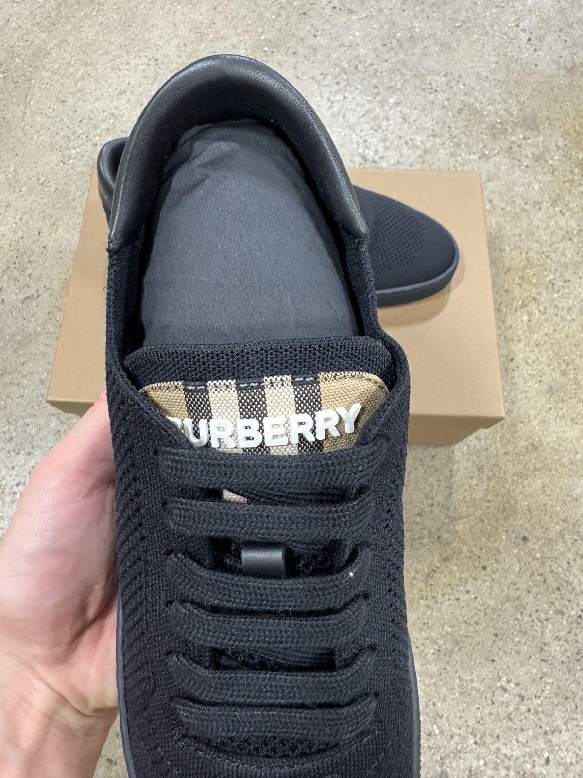 Burberry Burberry Knit Check Sneaker 750$ NEW Size US 7.5 / EU 40-41 - 2 Thumbnail