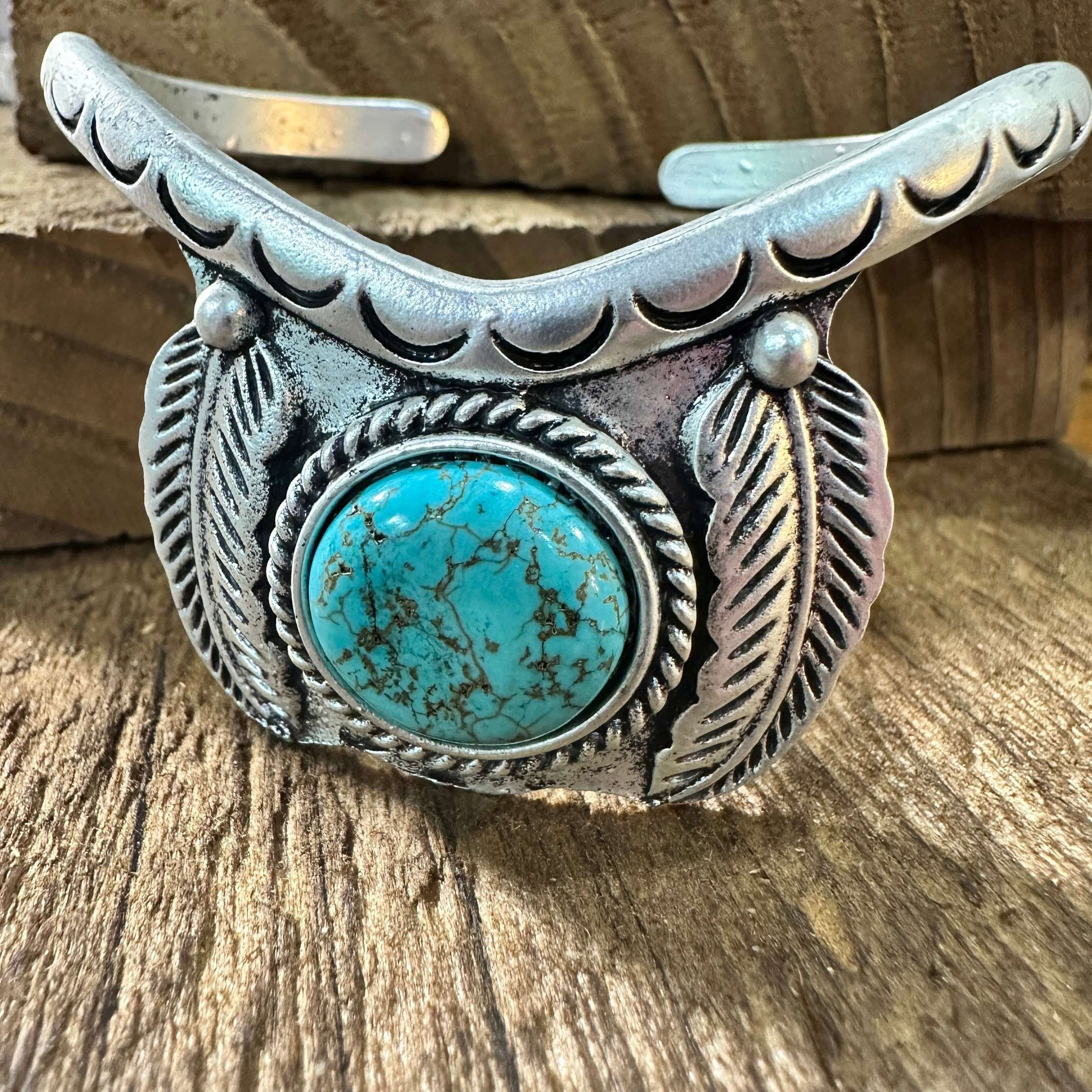 Other Turquoise Cuff Bracelet - Elegant Natural Stone Design, West Size ONE SIZE - 1 Thumbnail
