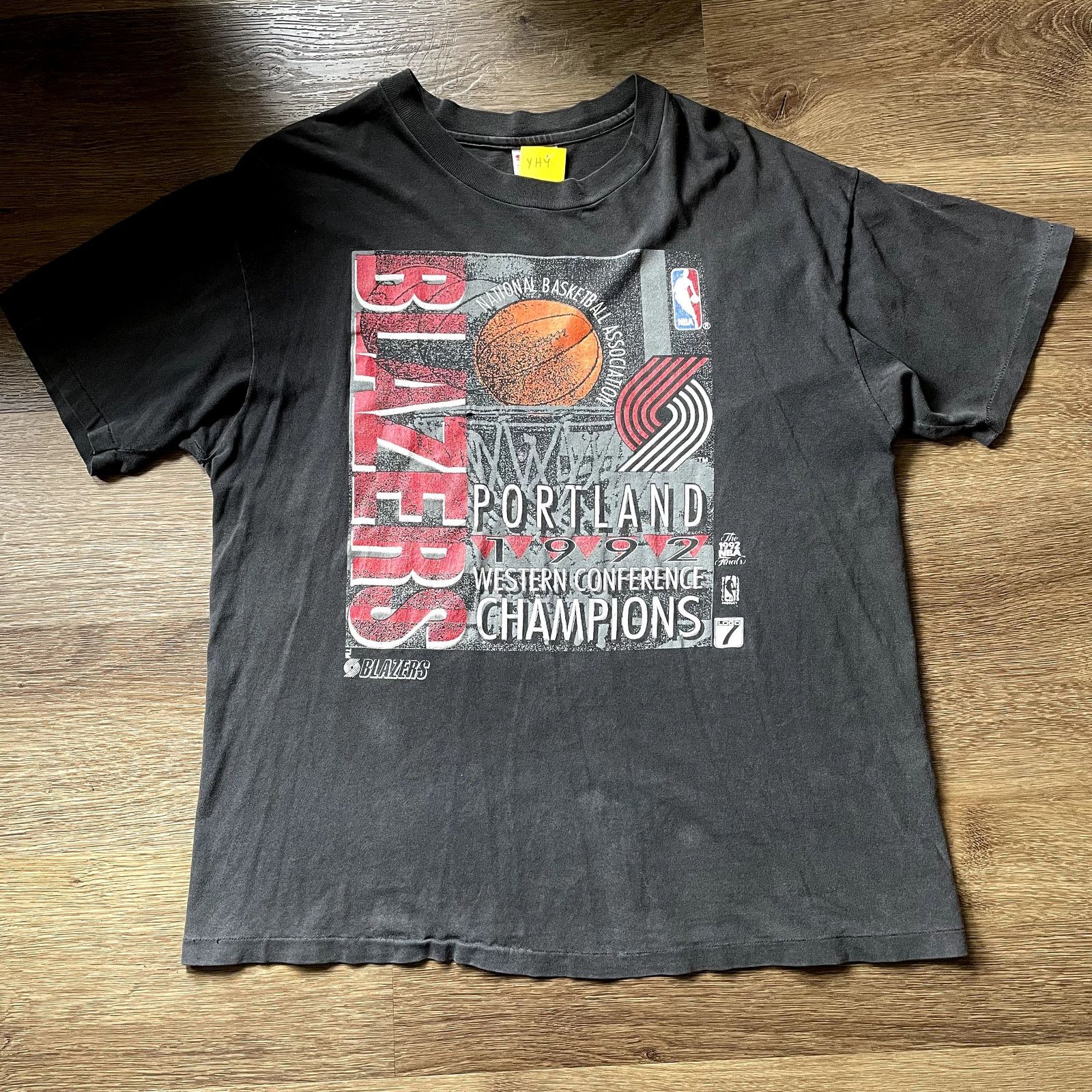 Hanes VTG 1992 Portland Trail blazers NBA Tee- Size XL Size US XL / EU 56 / 4 - 1 Thumbnail