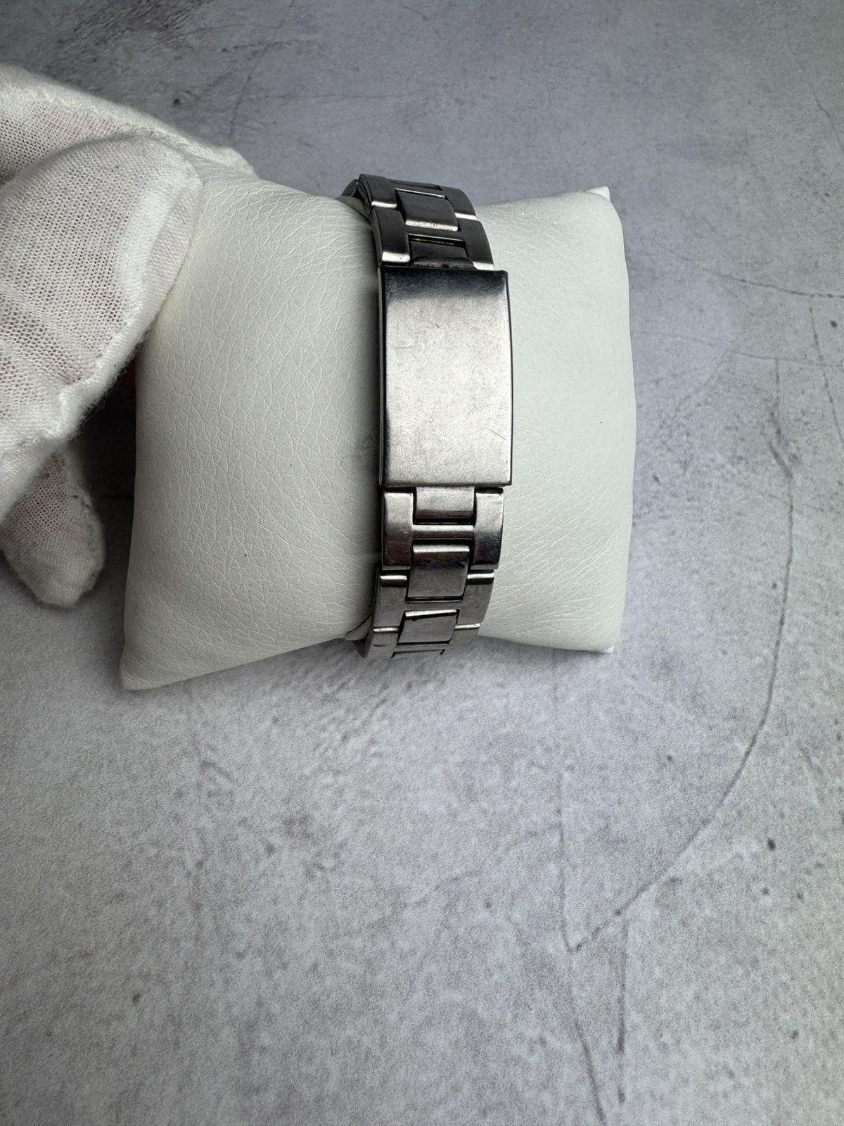 Japanese Brand × Vintage Q&Q Japanese Style Futuristic Watch Vintage Size ONE SIZE - 3 Thumbnail