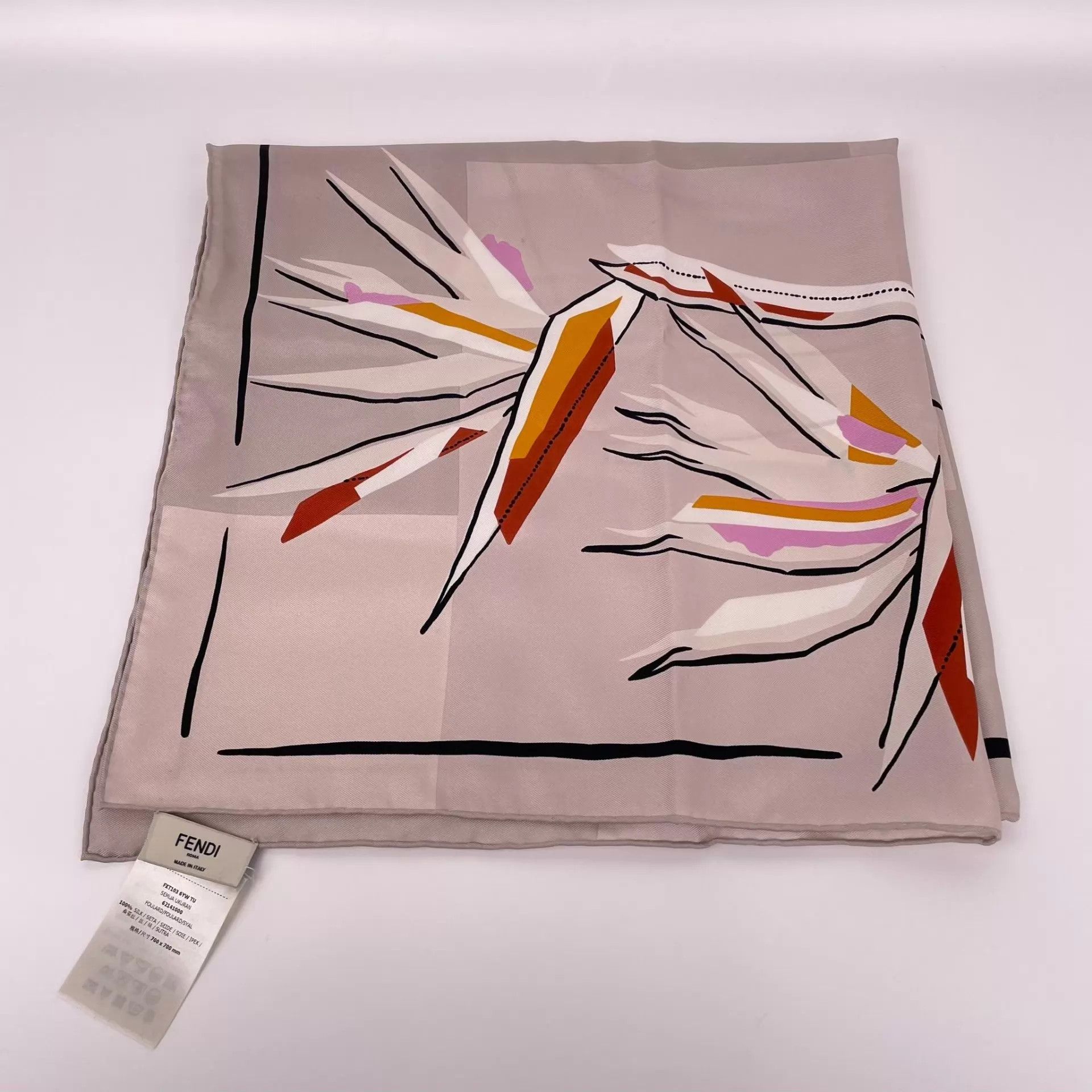 Fendi Fendi women's 70x70 s-grade silk scarf Size ONE SIZE - 2 Thumbnail
