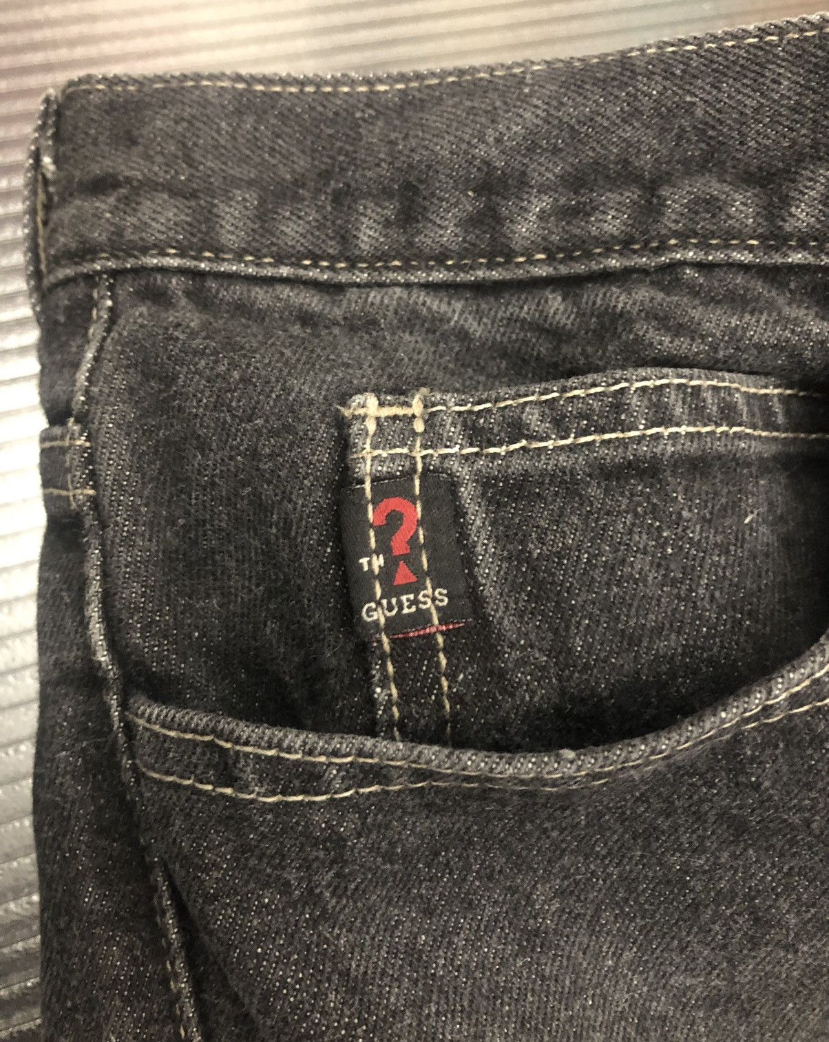 Guess Guess 🇺🇸 original fit 050 cut off jean shorts Vintage 90’s 31 Size US 31 - 7 Thumbnail