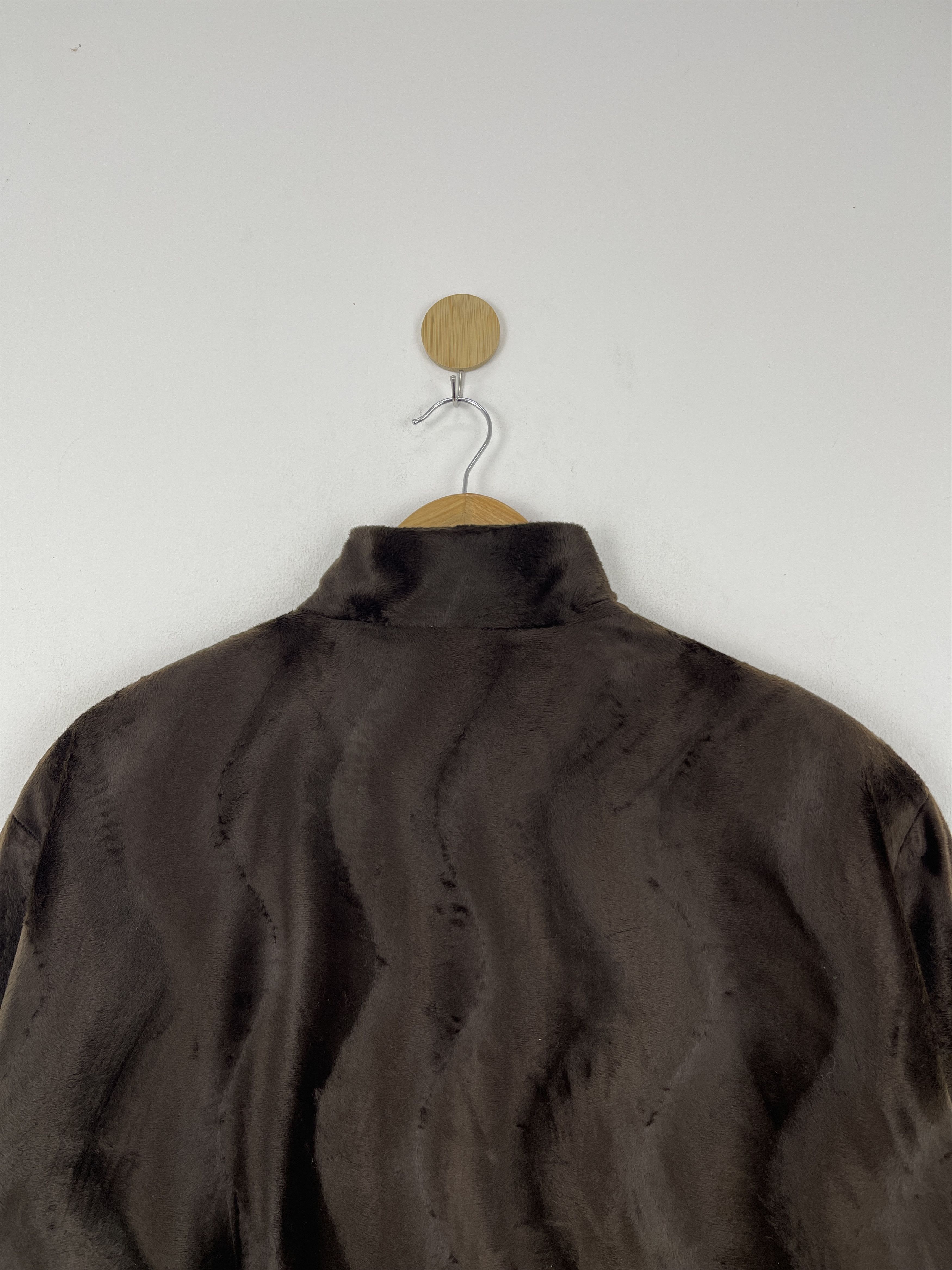 Japanese Brand Vintage Japanese Brand Velvet Button Up Jacket JA0100 Size US L / EU 52-54 / 3 - 4 Thumbnail