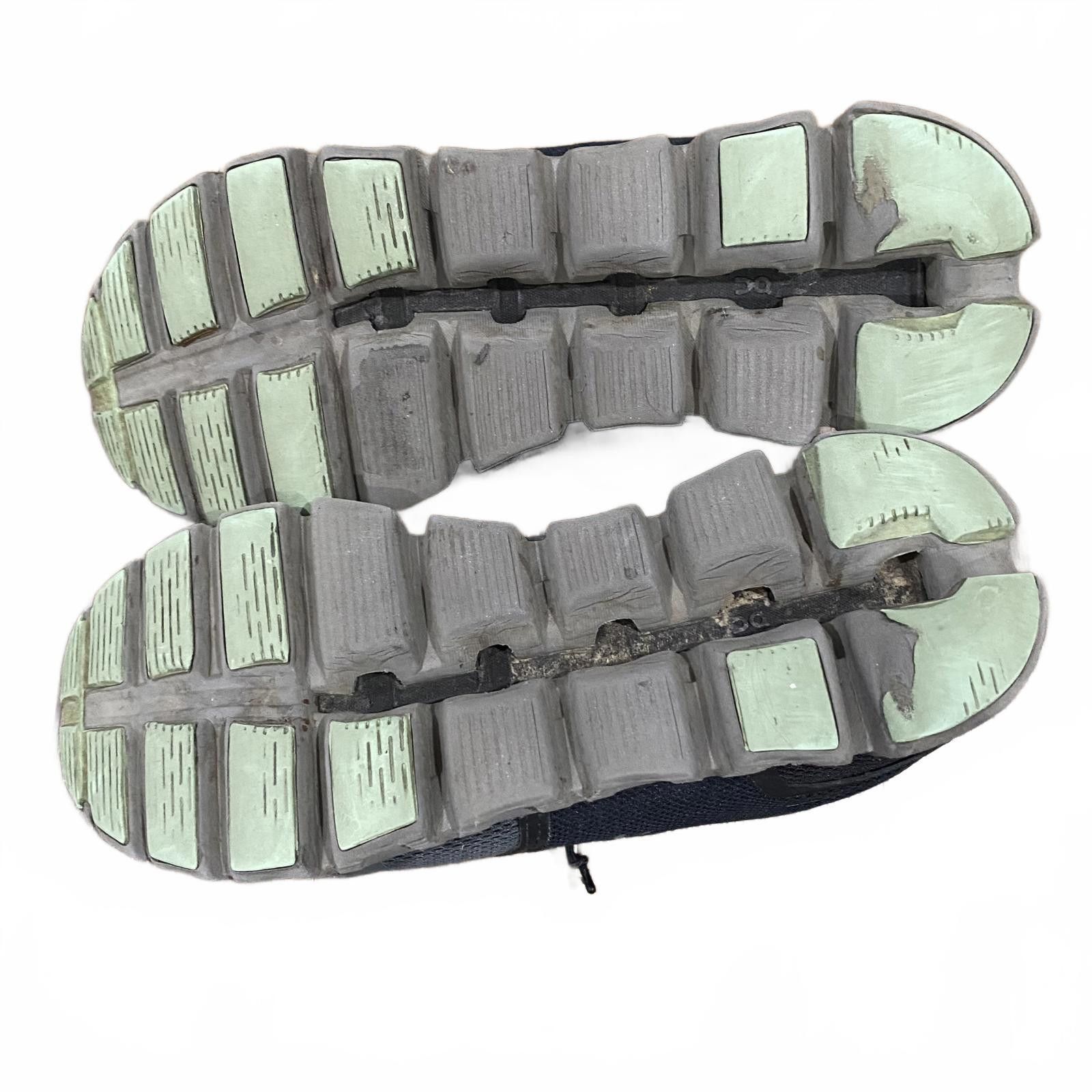 On On Cloud 5 Running Shoes Size US 8.5 / IT 38.5 - 6 Thumbnail
