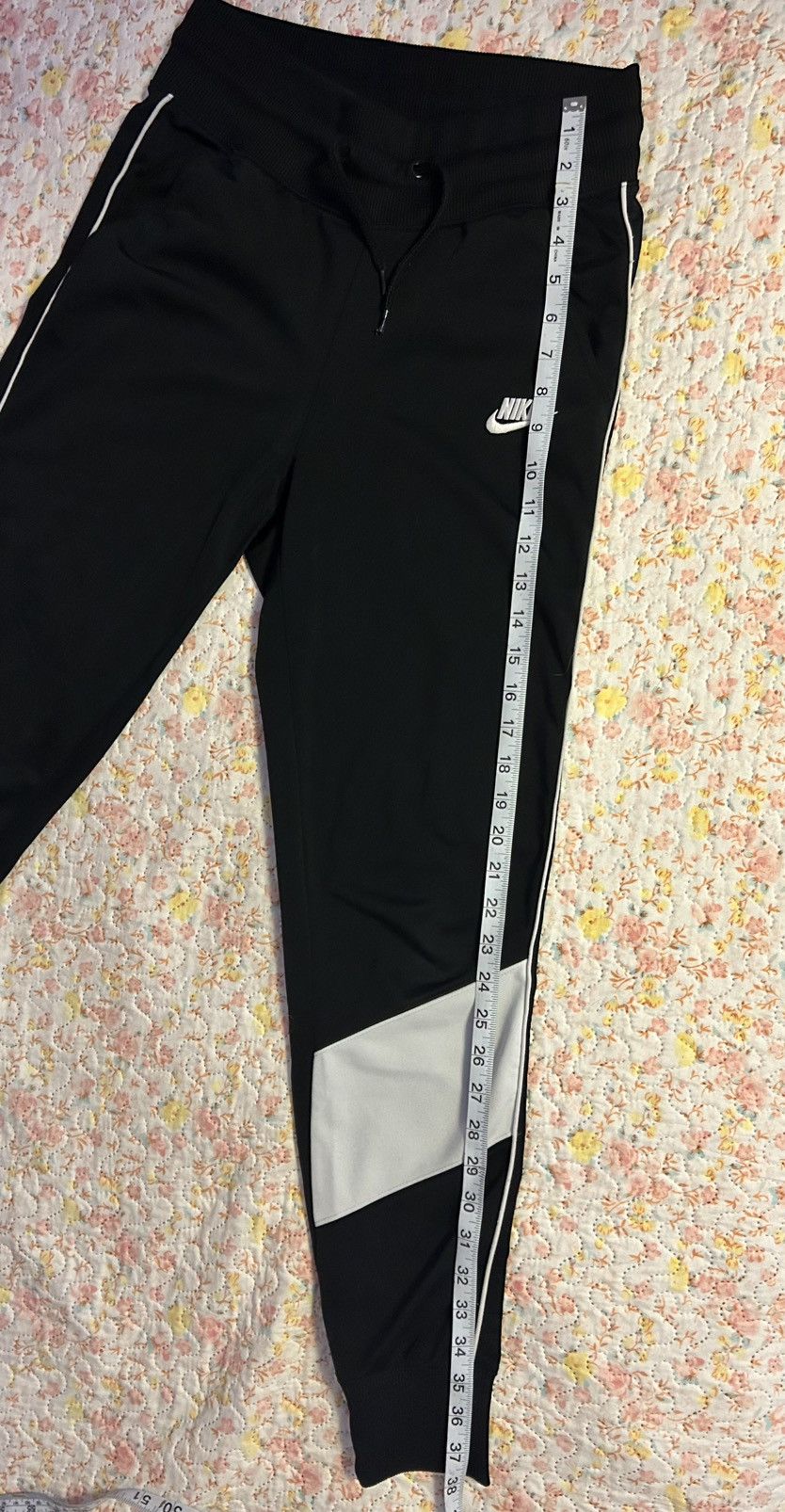Nike Nike joggers/track pants Size 26" / US 2 / IT 38 - 2 Thumbnail