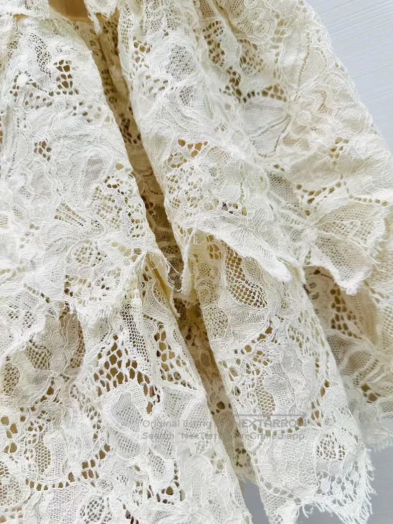 Valentino Valentino Water-soluble lace dress Size S / US 4 / IT 40 - 4 Thumbnail