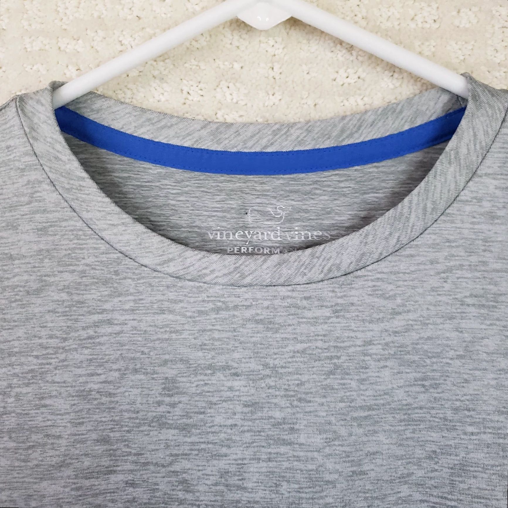 Vineyard Vines Vineyard Vines Men's M Gray Whale Logo Long Sleeve Tee Stretchy Polyester Spandex Shirt Size US M / EU 48-50 / 2 - 5 Thumbnail