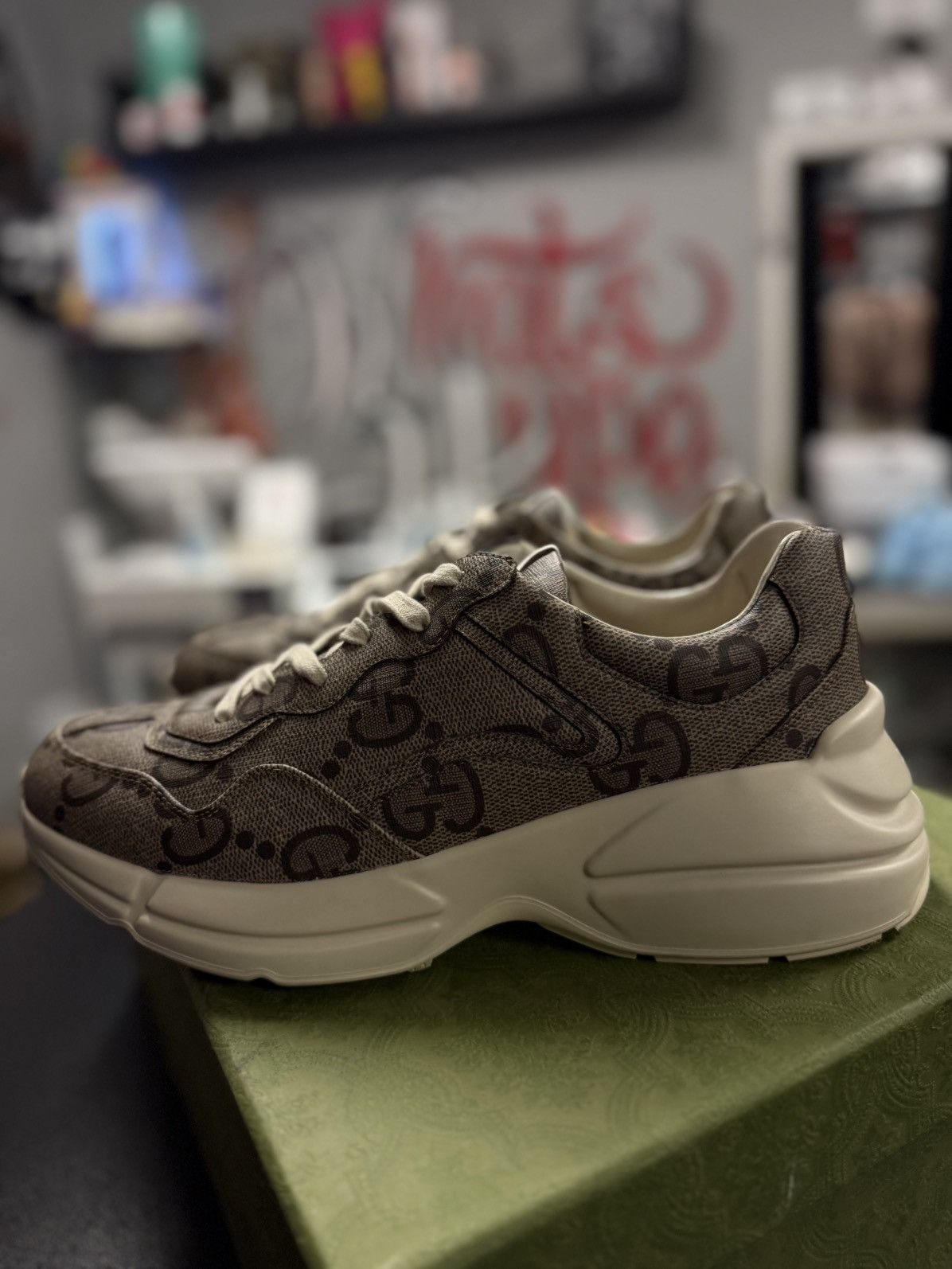 Gucci Gucci Beige Monogram Rhyton Sneakers Size 9G/9.5US Size US 9.5 / EU 42-43 - 5 Thumbnail