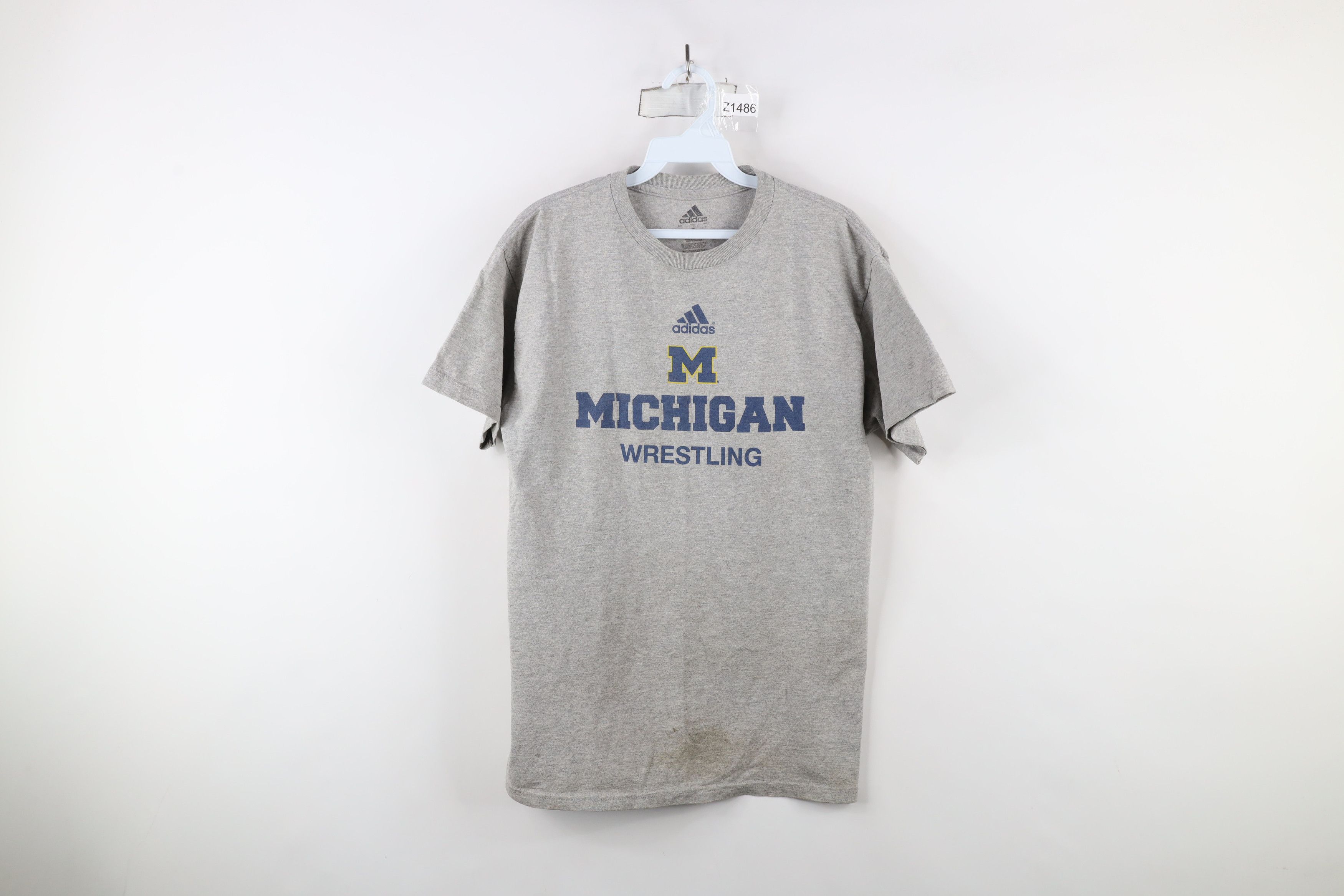 Adidas × Vintage Vintage Adidas University of Michigan Wrestling T-Shirt Gray Size US S / EU 44-46 / 1 - 1 Thumbnail