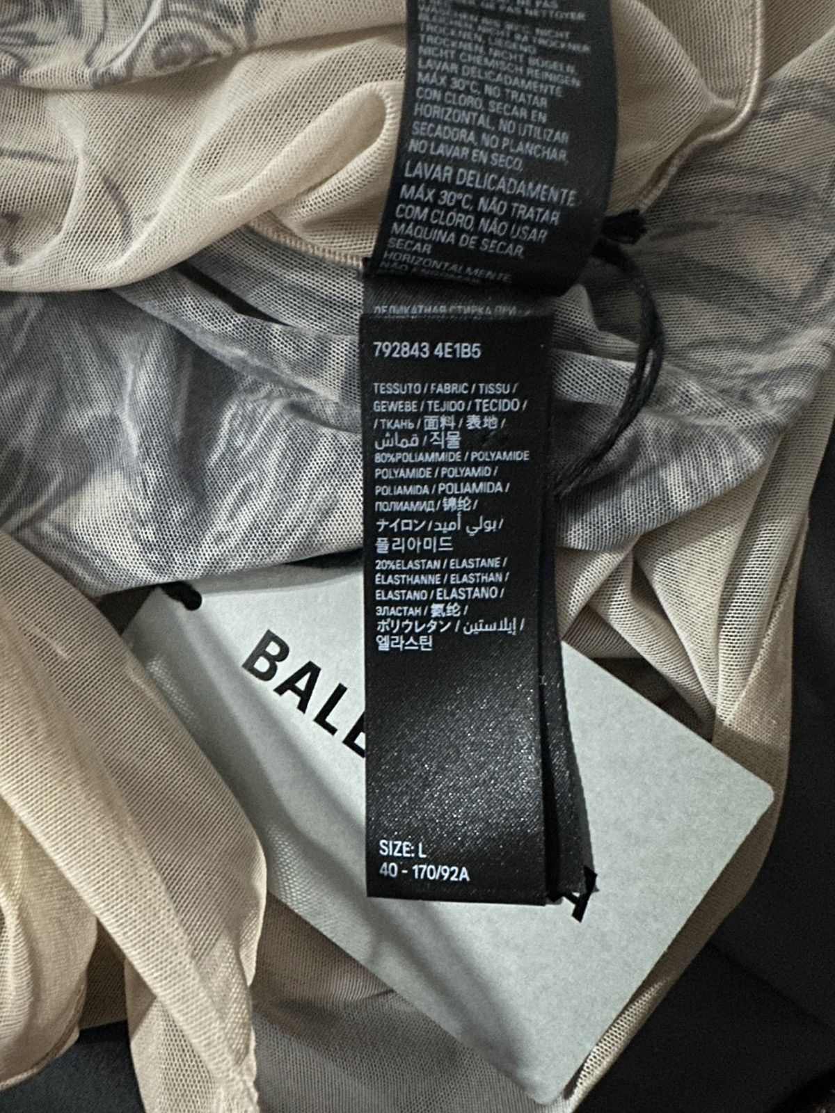 Balenciaga Balenciaga Tattoo long sleeve shirt size Large Size US L / EU 52-54 / 3 - 13 Thumbnail