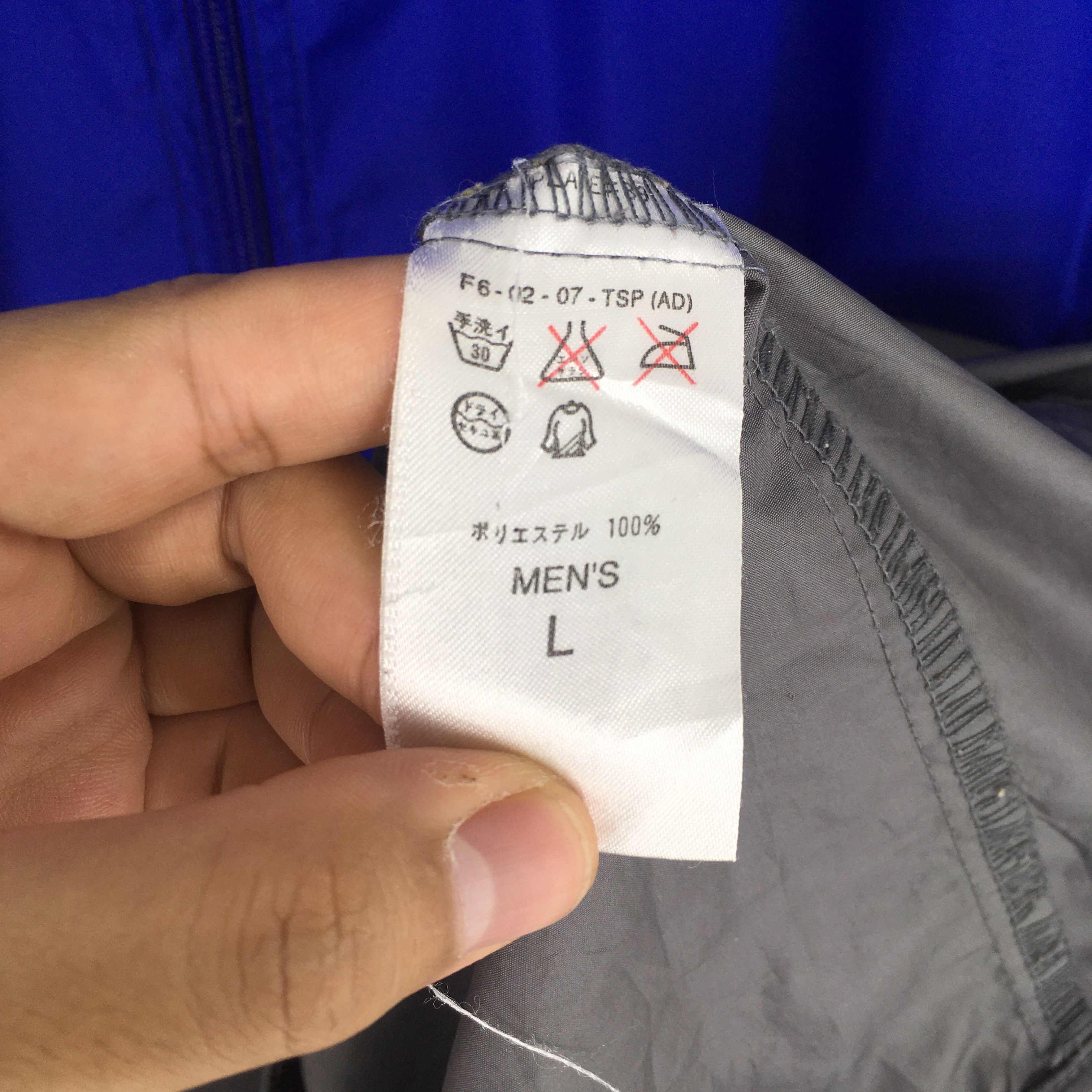 Nike ACG Vintage 90's Nike Acg Windbreaker Blue Hoodie Jacket Large Size US L / EU 52-54 / 3 - 6 Thumbnail