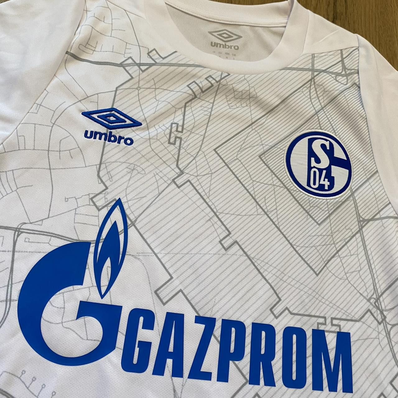 Umbro Schalke Away Umbro Football Shirt Bundesliga Size US S / EU 44-46 / 1 - 3 Thumbnail