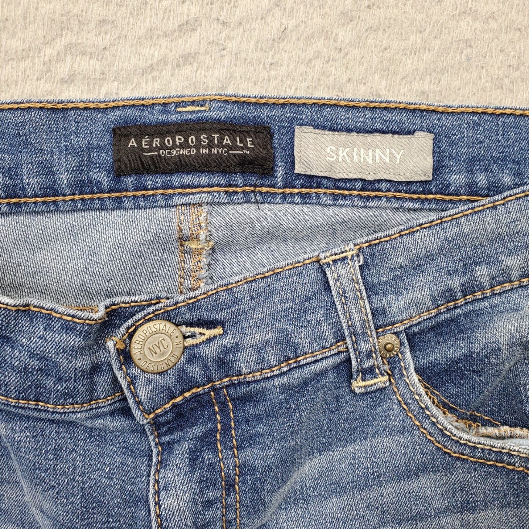 Vintage Aéropostale Jeans Women Size 12 Blue Denim Cotton 5-Pocket Stretch Skinny Size 34" / US 12 / IT 48 - 6 Thumbnail