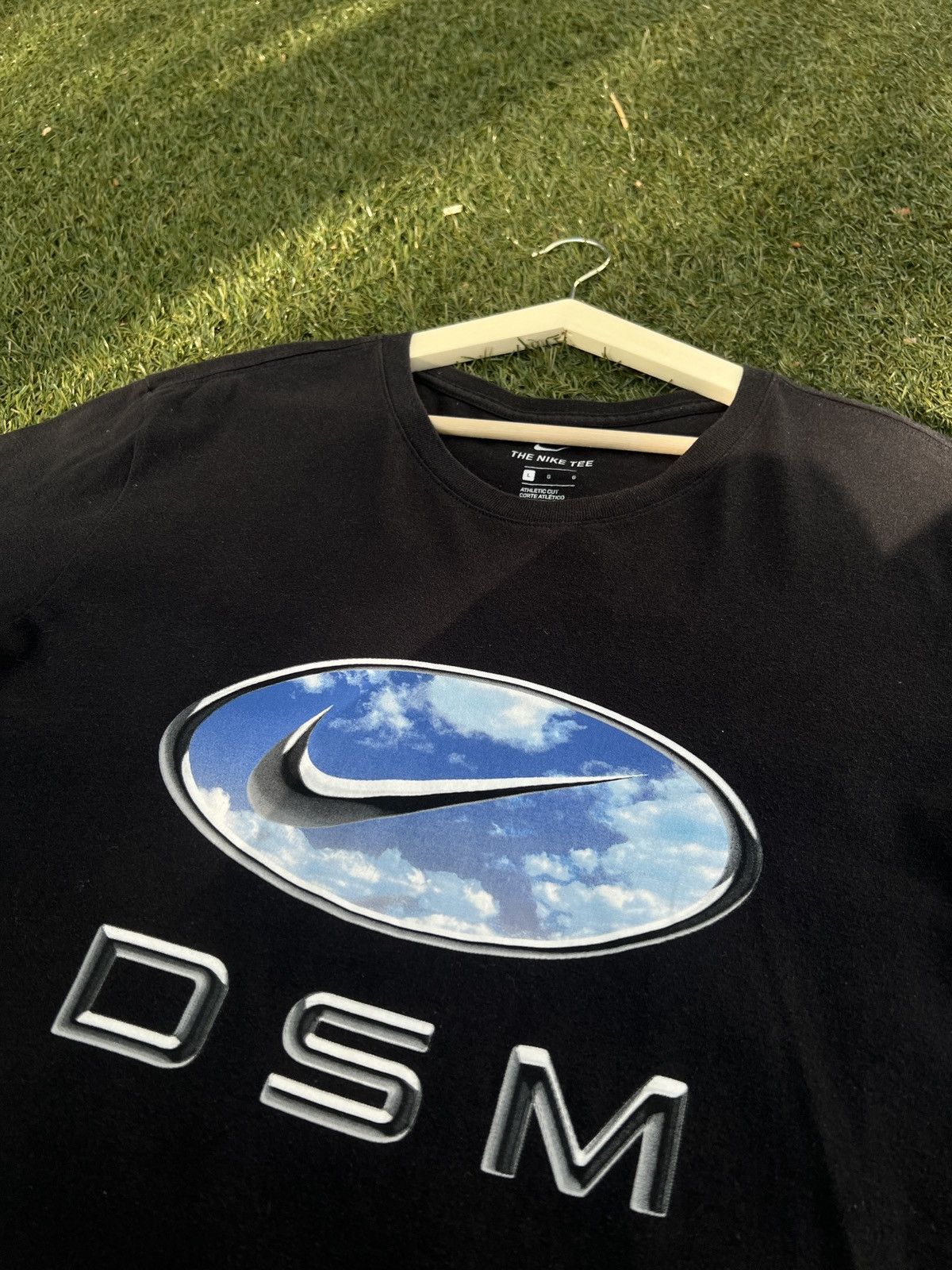 Dover Street Market × Nike Nike DSM Future Window T-Shirt Size US L / EU 52-54 / 3 - 1 Thumbnail