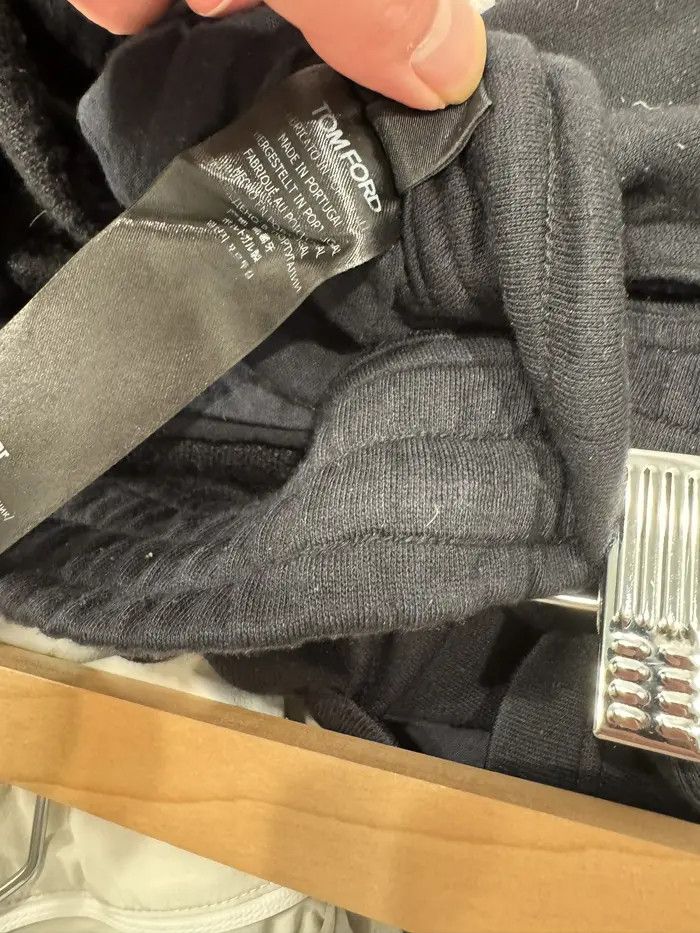 Tom Ford CC000020 Sweatpants & Joggers in Black Size US 32 / EU 48 - 3 Thumbnail