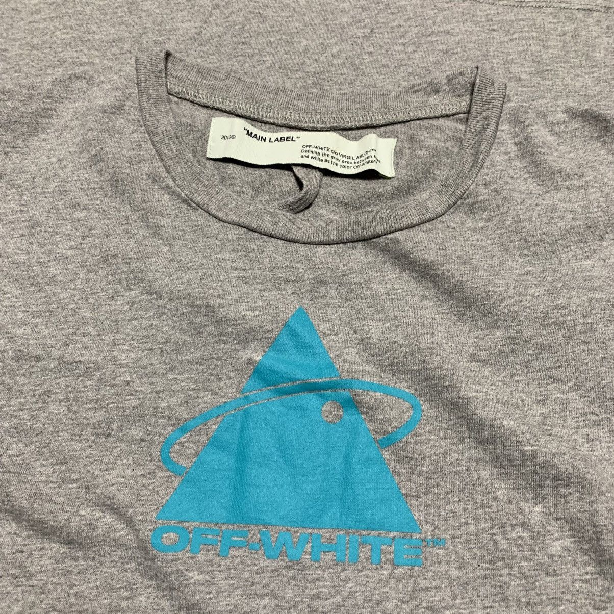 Off-White Off White Medium Triangle Grey Tee Virgil Abloh Size US M / EU 48-50 / 2 - 4 Thumbnail
