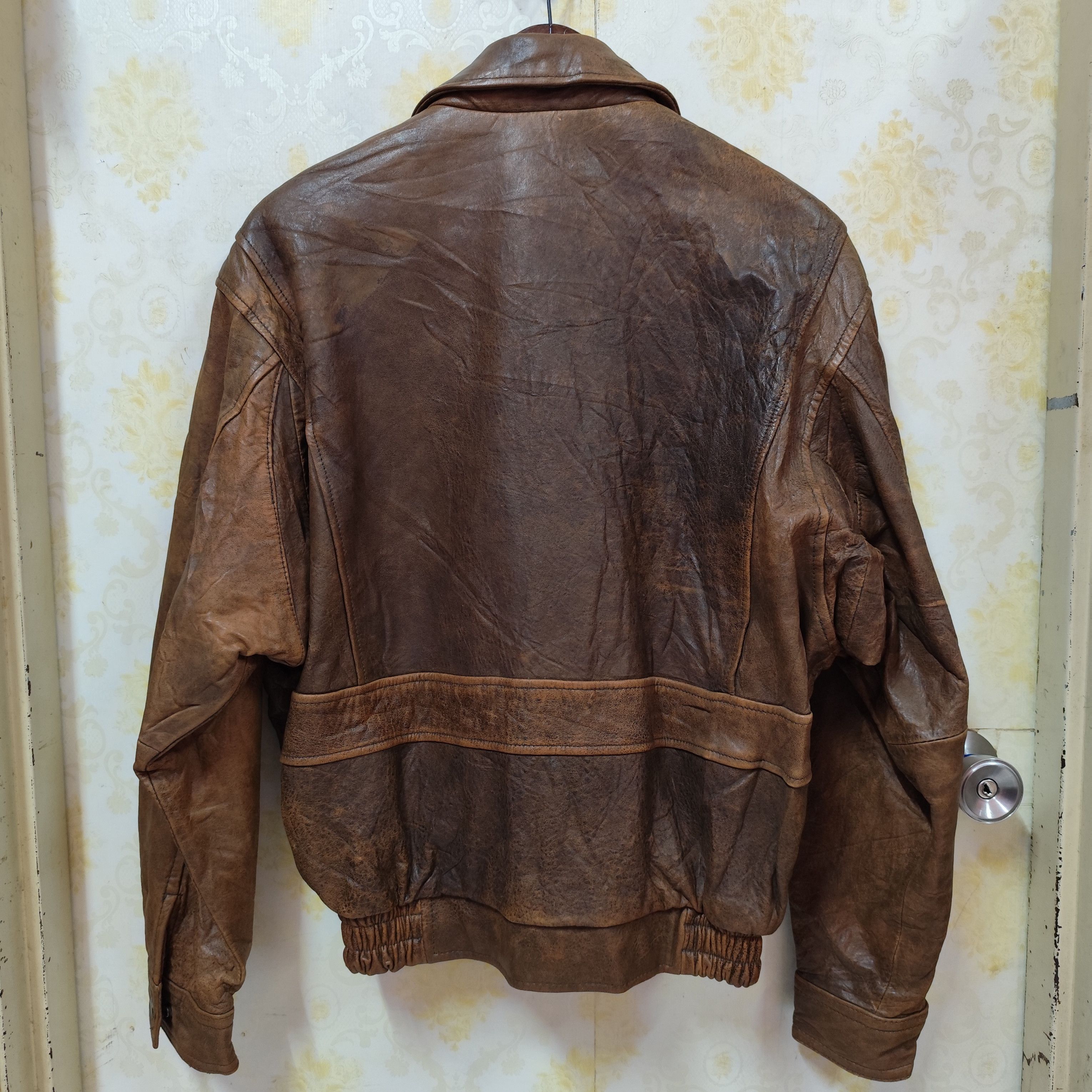 Vintage VINTAGE SHEEPSKIN BOMBER JACKET Size US S / EU 44-46 / 1 - 12 Thumbnail