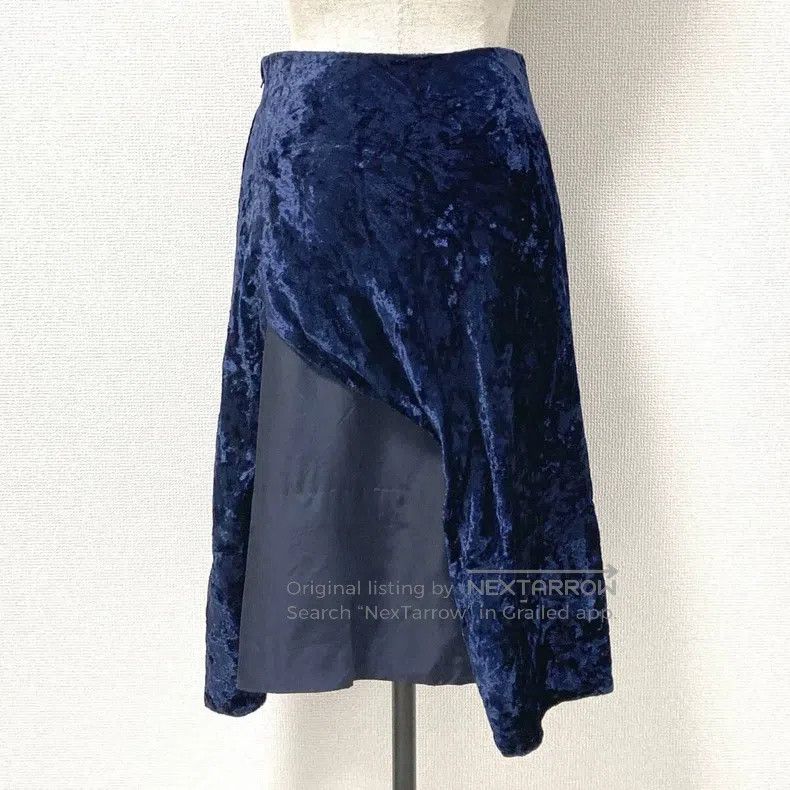 Comme des Garcons Comme Des Garcons size S Velvet Skirt Size 22" - 1 Thumbnail