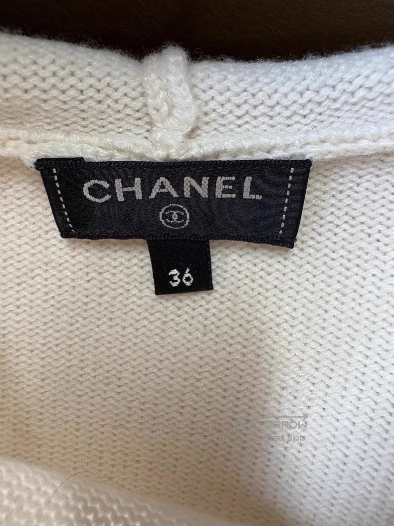 Chanel Chanel Cruise Series Beige Logo Embroidered Hooded Knitwea Size XS / US 0-2 / IT 36-38 - 4 Thumbnail