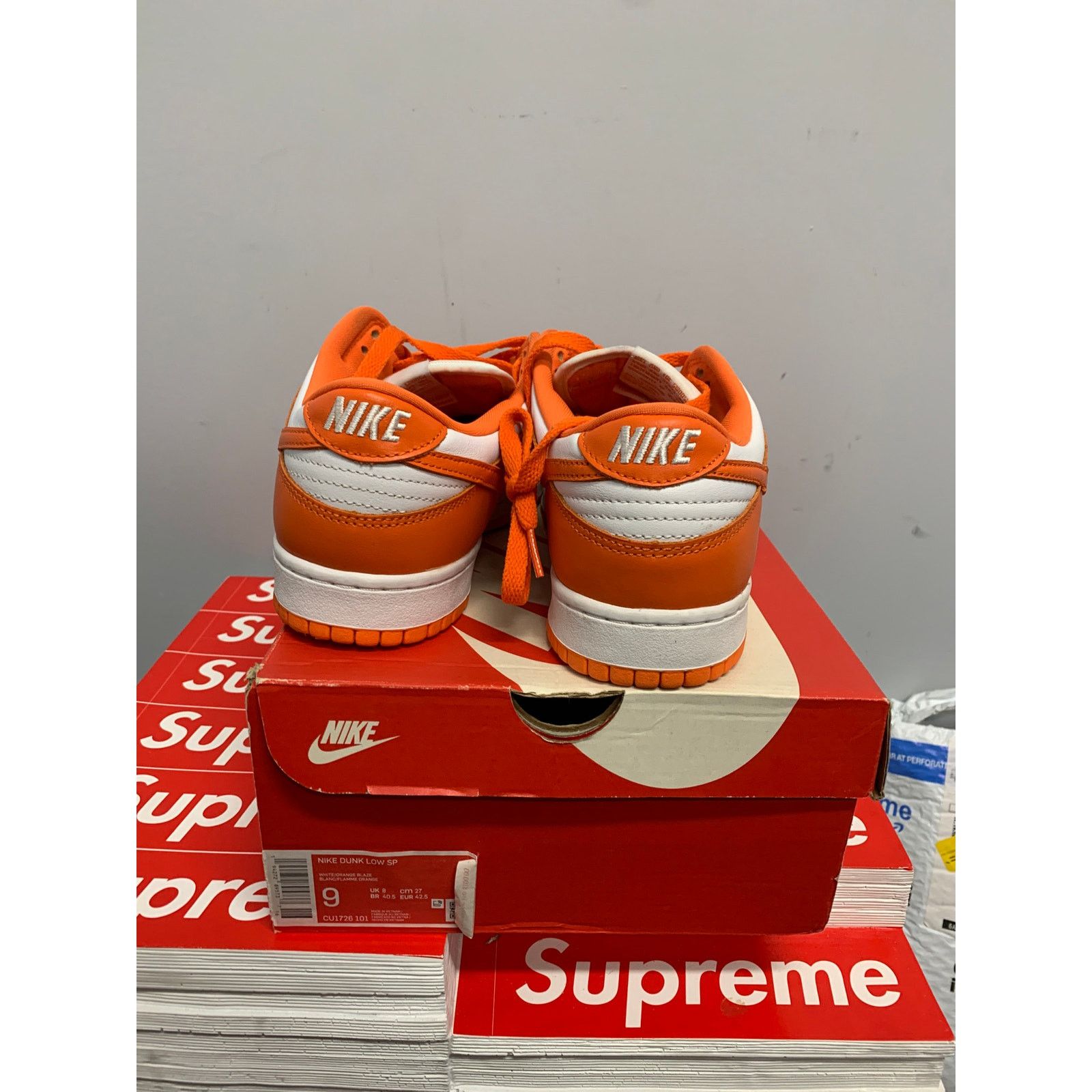 Nike Nike Dunk Low Orange White SP Syracuse Size 9 Used SHIPS NOW Size US 9 / EU 42 - 3 Thumbnail