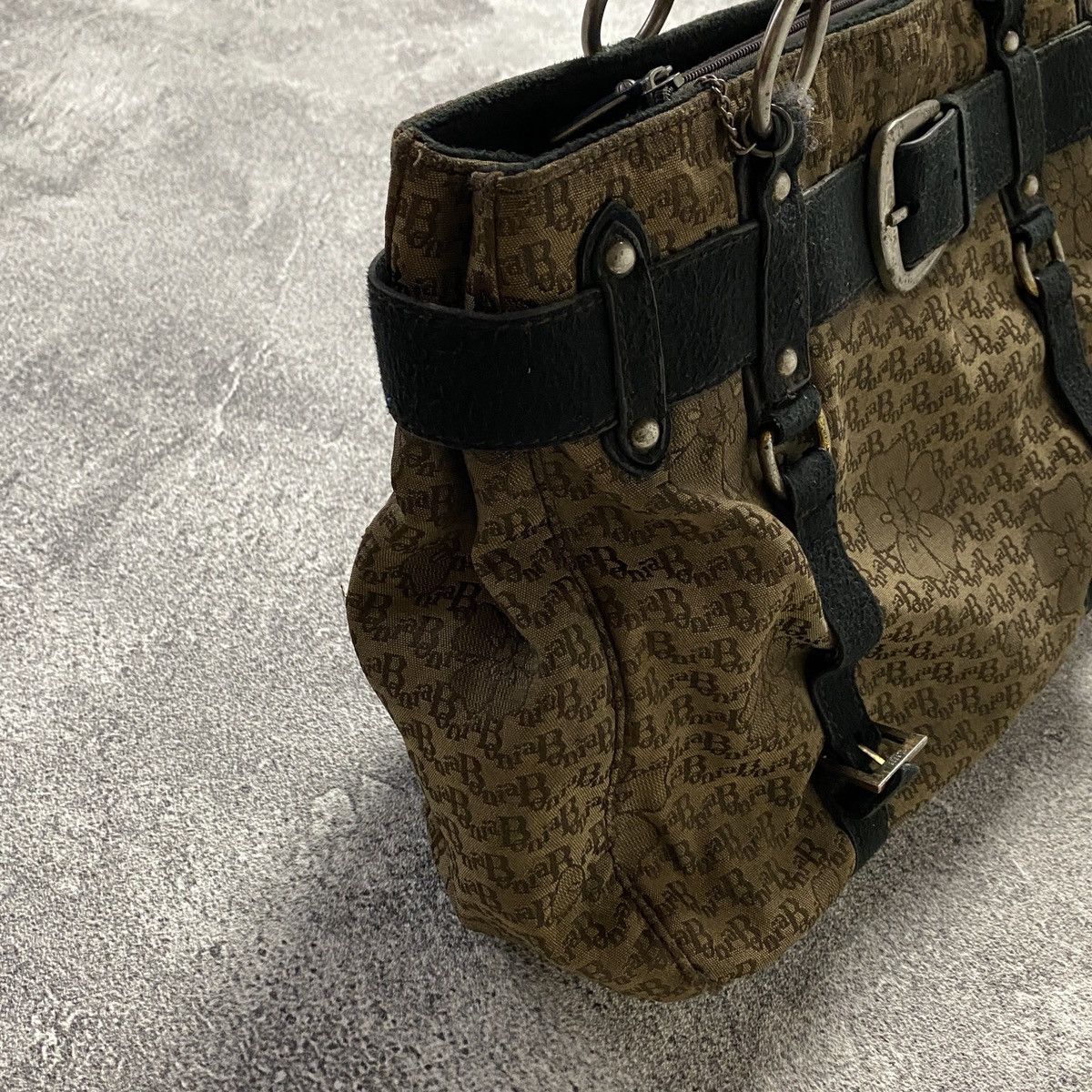 Japanese Brand 2000s Monogram Brown & Black Buckled Handbag Size ONE SIZE - 4 Thumbnail