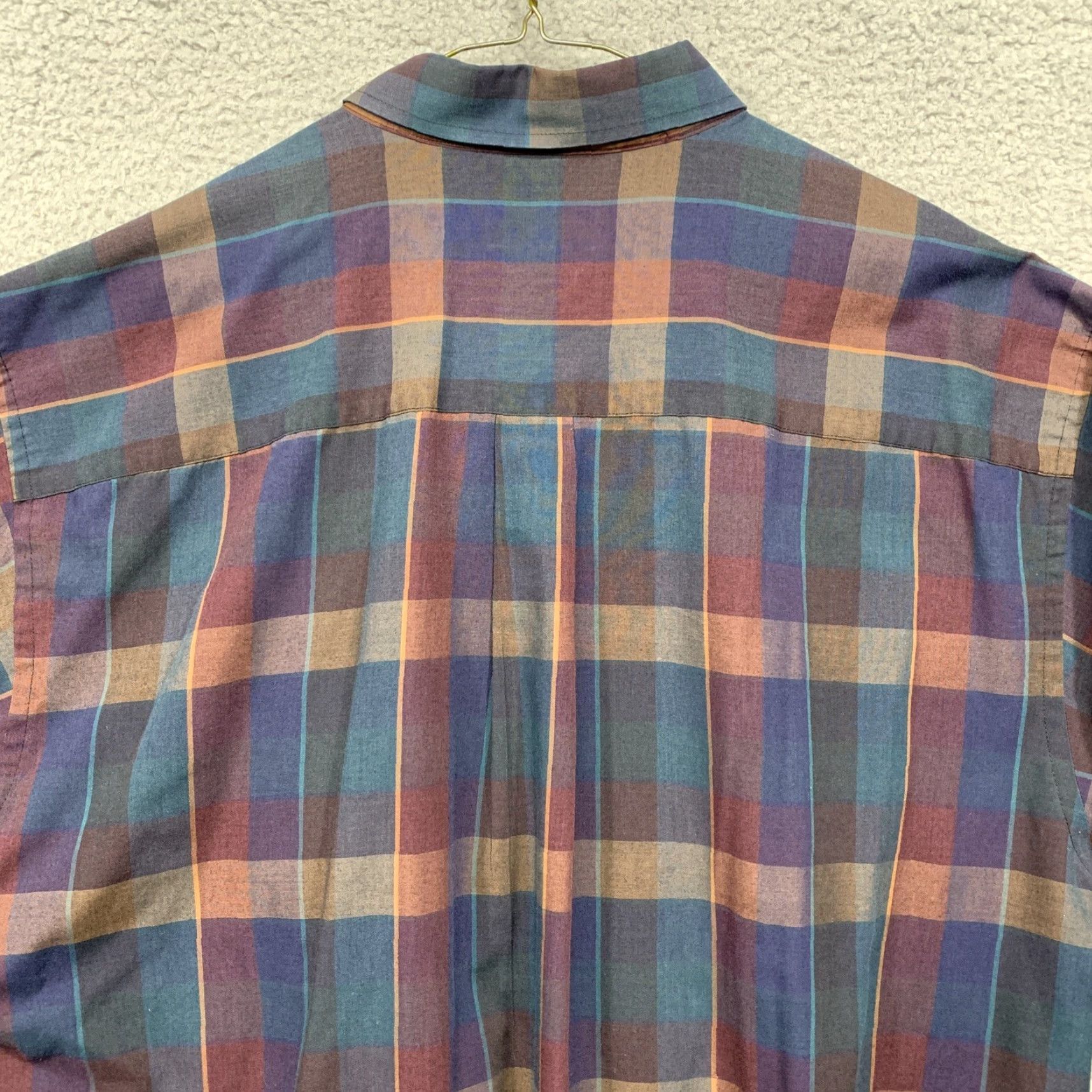 Van Heusen Van Heusen Button-Down Shirt Men's XL Plaid Multicolor 2 Pockets Button Up Collar Casual Workwear Size US XL / EU 56 / 4 - 6 Thumbnail