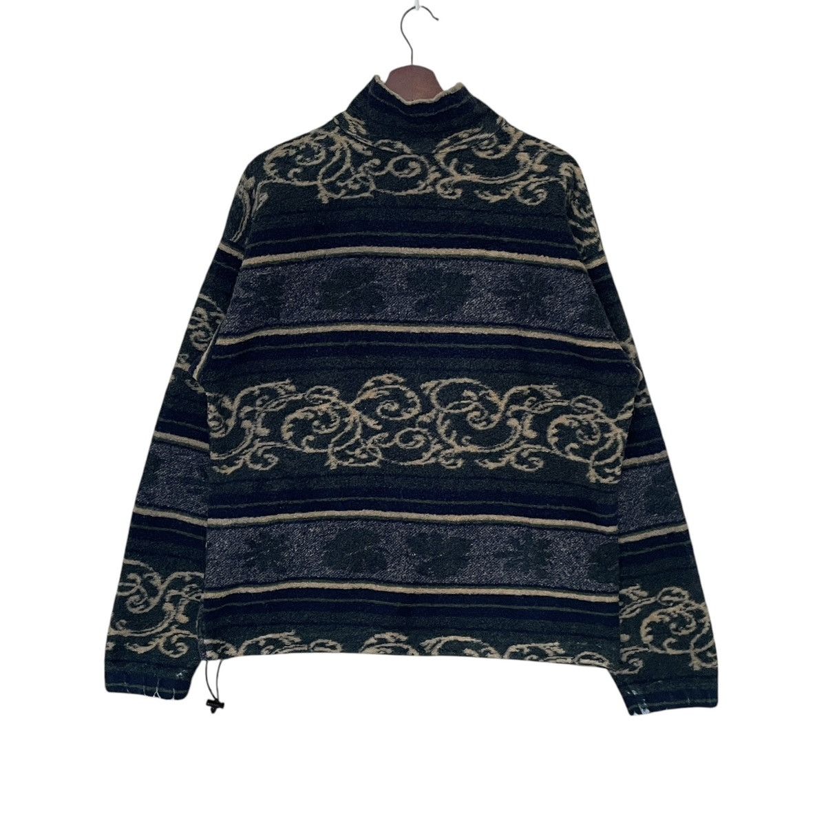 Helly Hansen × Vintage Vintage Brand Helly Hansen Navajo Fleece 1990s Size US M / EU 48-50 / 2 - 2 Thumbnail