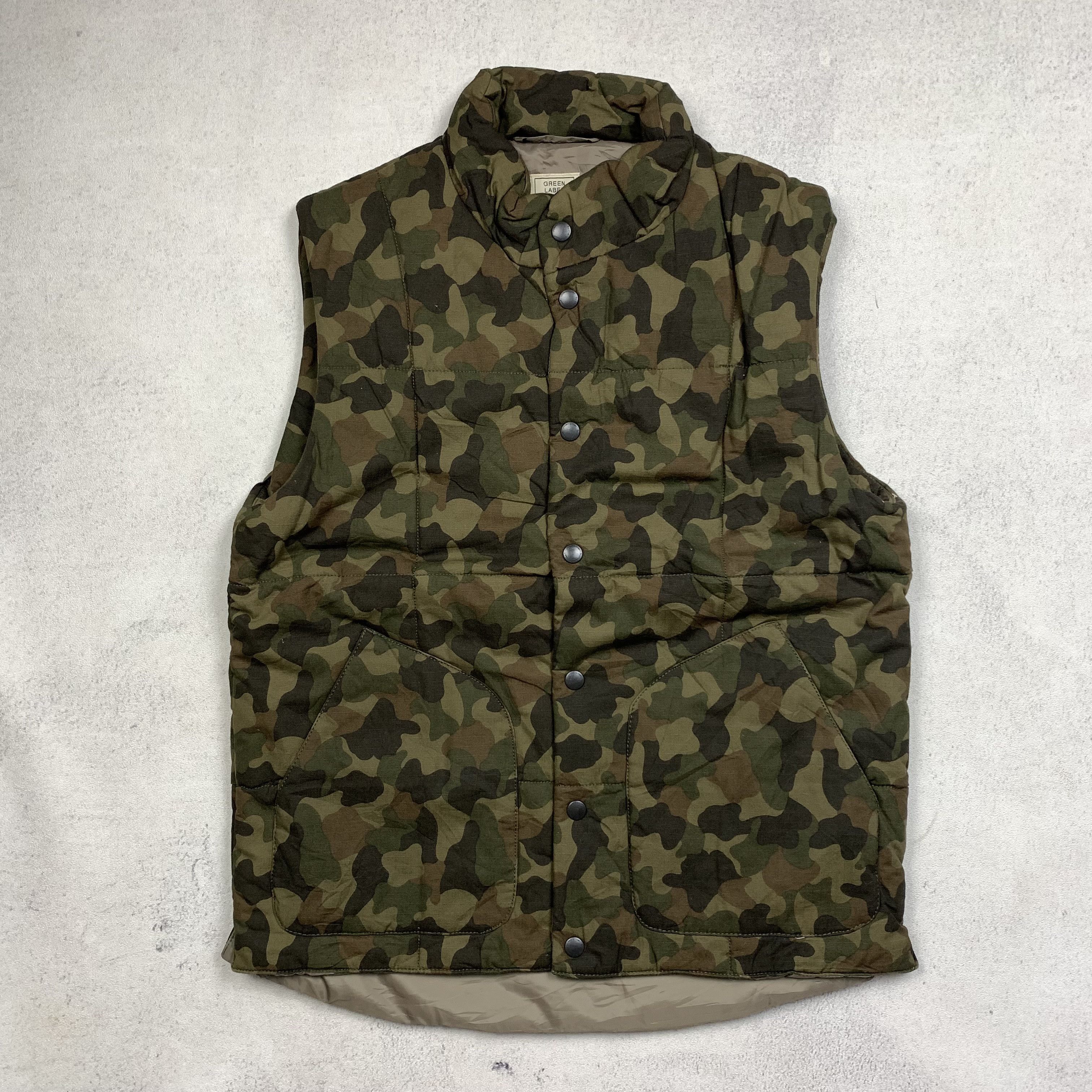 Japanese Brand Green Label Relaxing Camo Vest Puffer Size US M / EU 48-50 / 2 - 1 Thumbnail