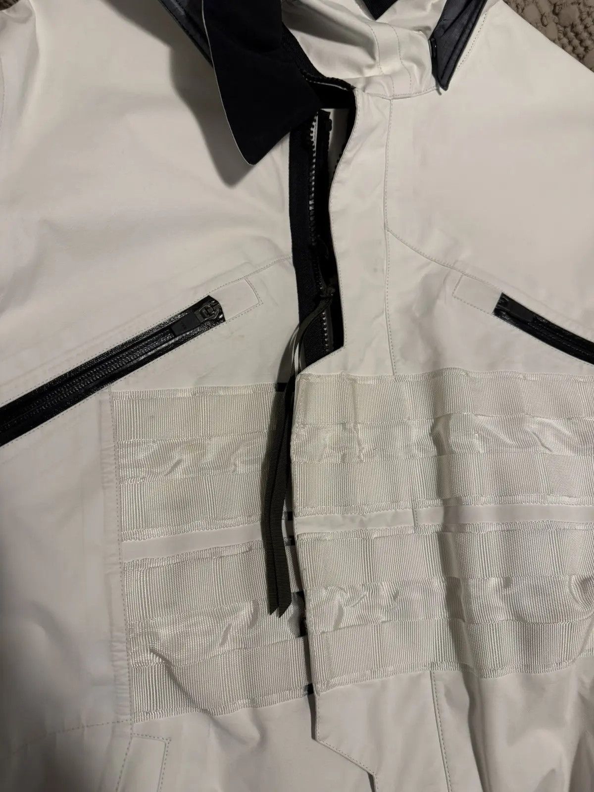 Acronym Acronym J1wts-gt size xs Size US XS / EU 42 / 0 - 8 Thumbnail